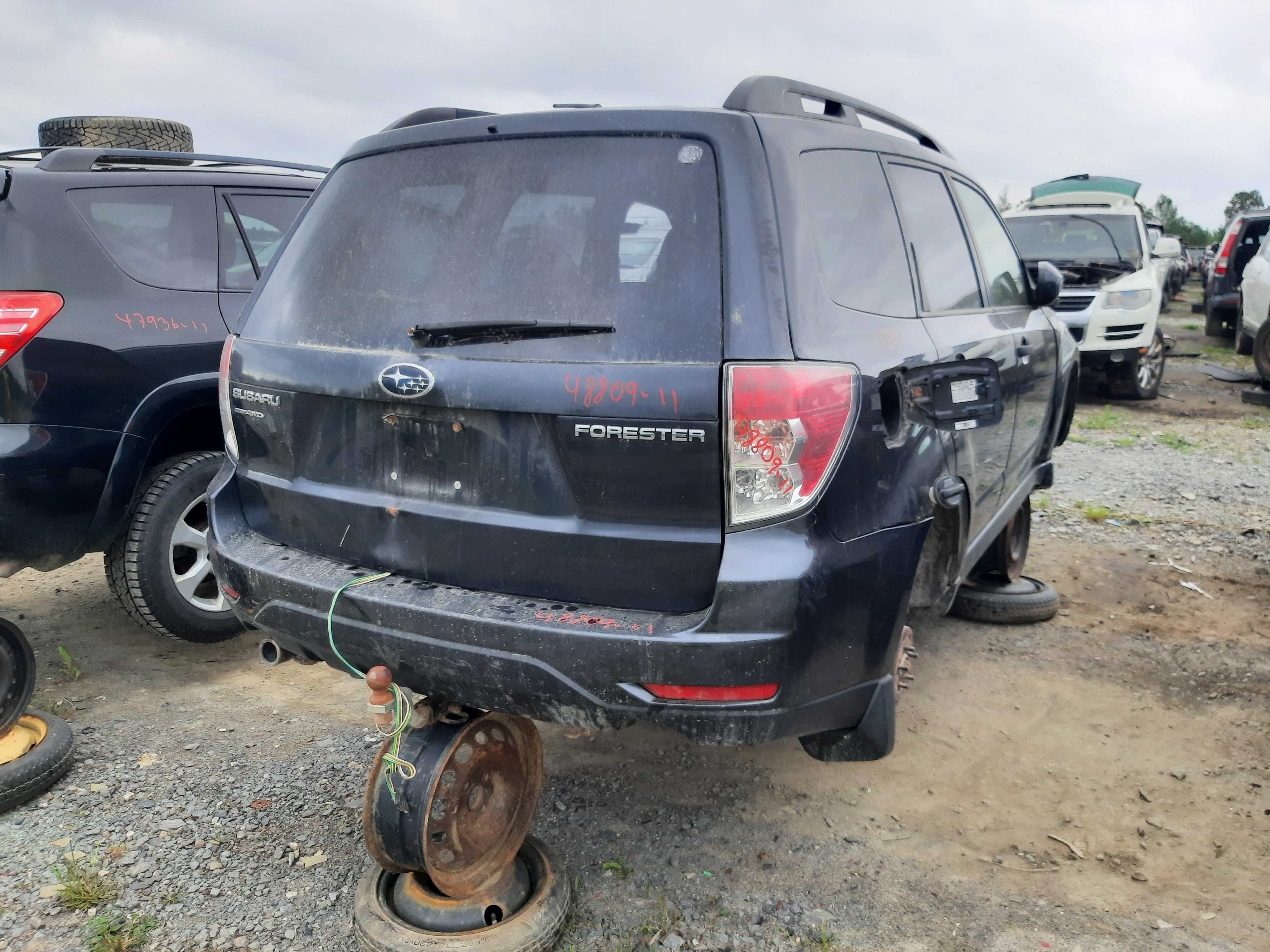 SUBARU FORESTER 2011