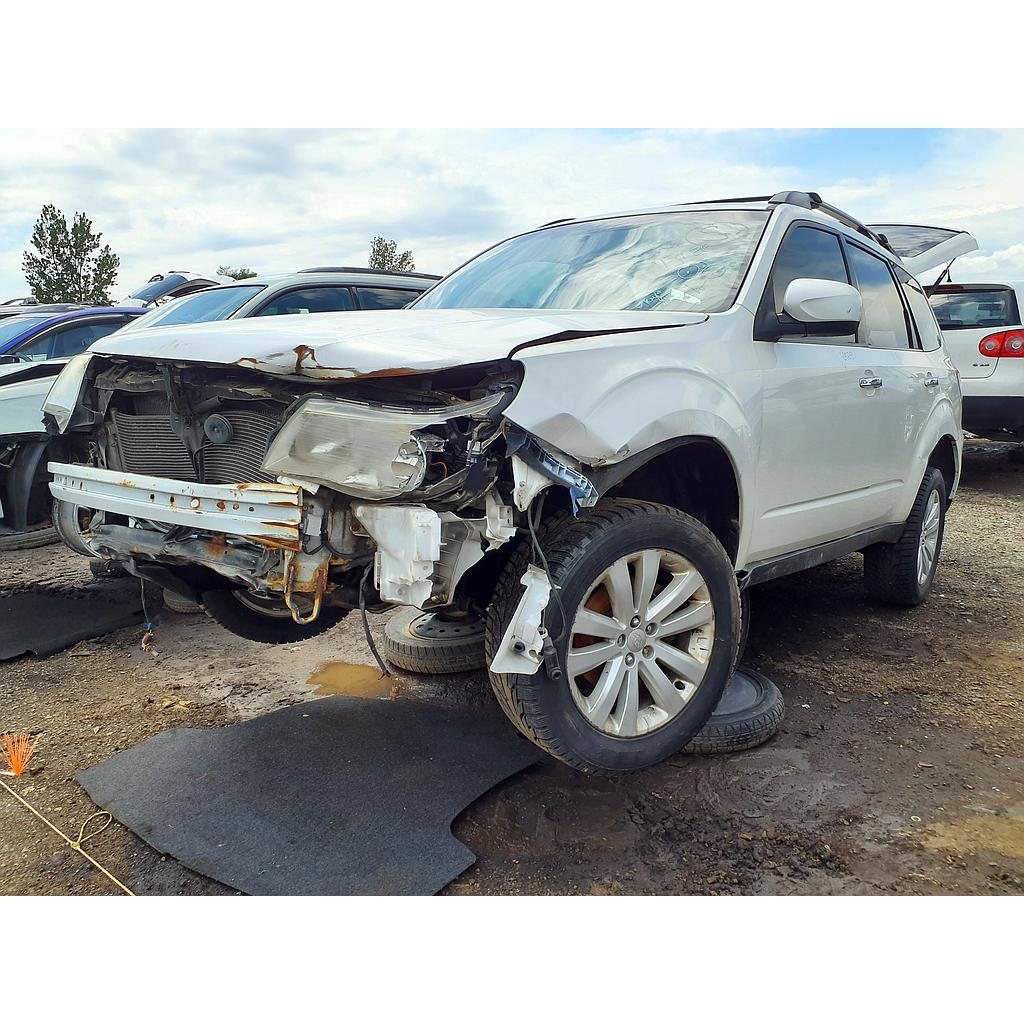 SUBARU FORESTER 2011