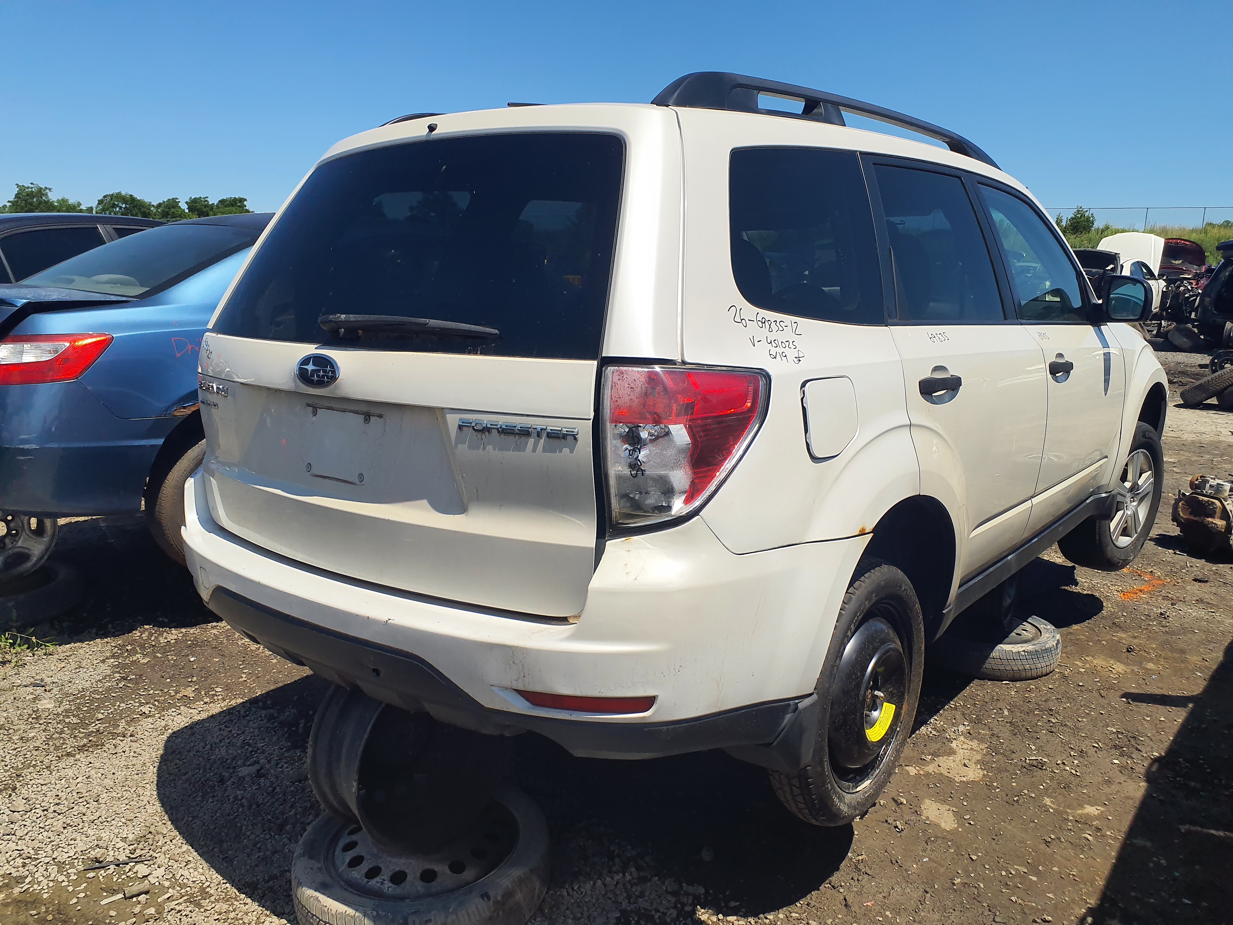 SUBARU FORESTER 2012