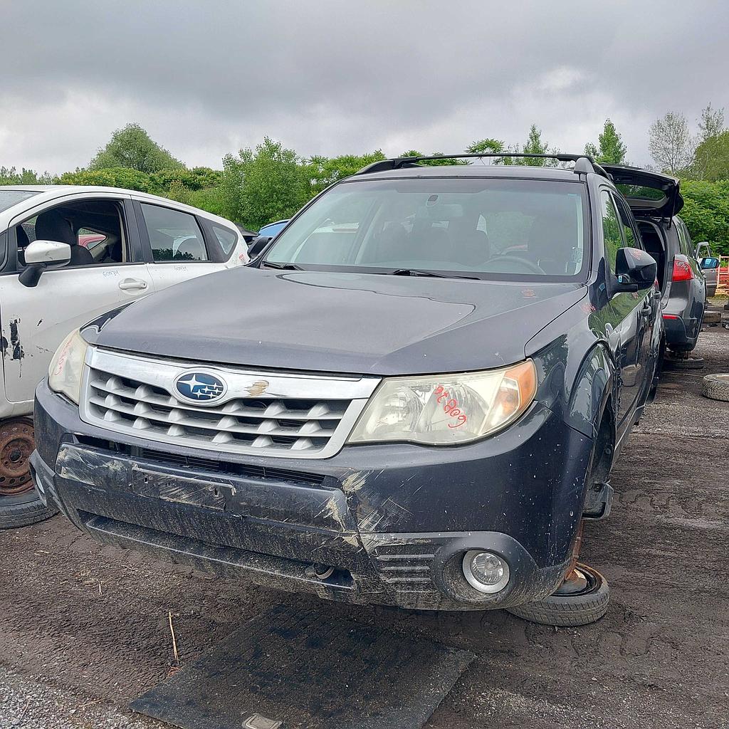 SUBARU FORESTER 2012
