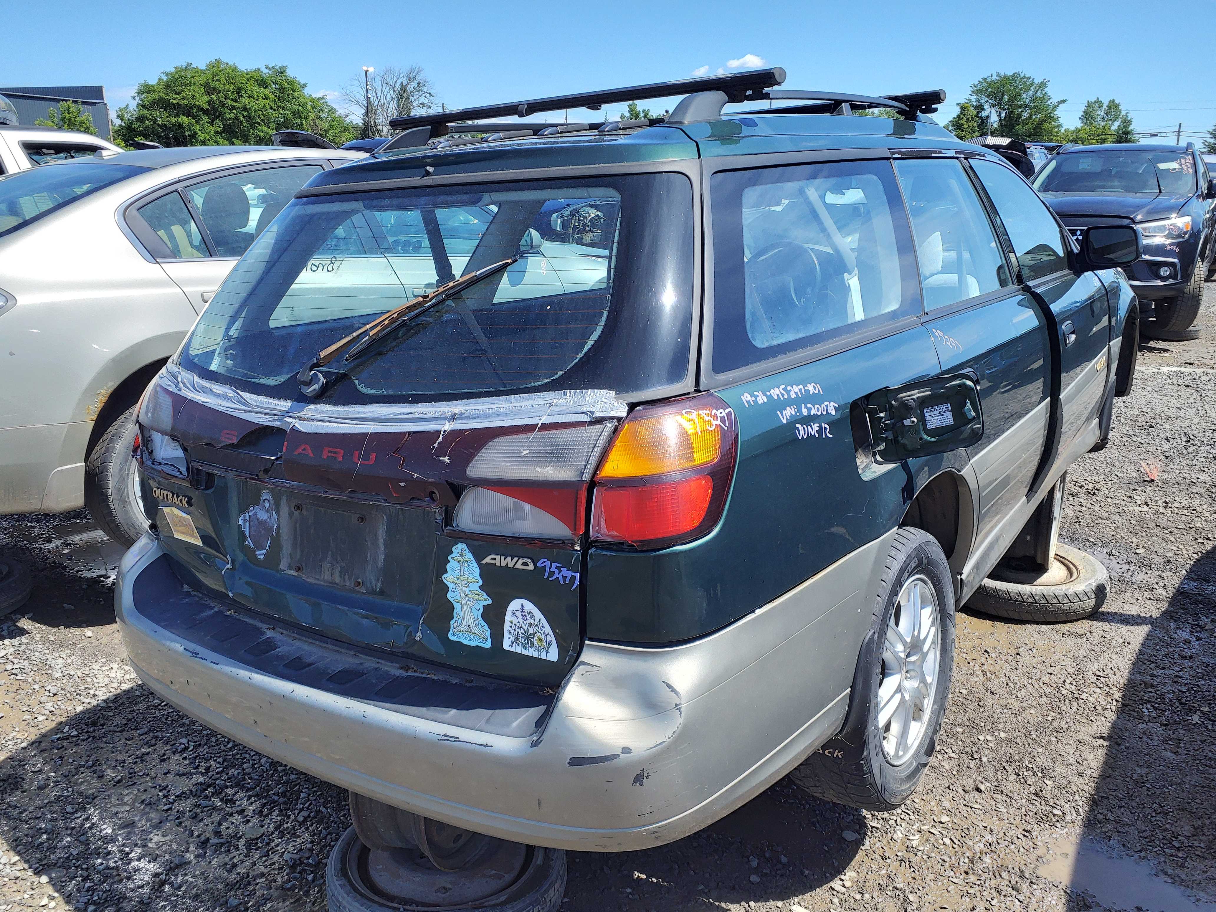 SUBARU LEGACY 2001