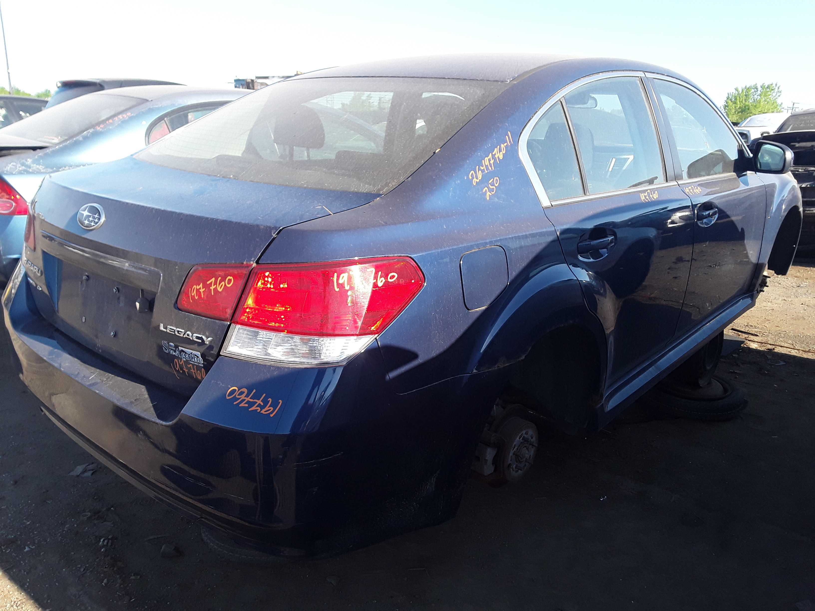 SUBARU LEGACY 2011
