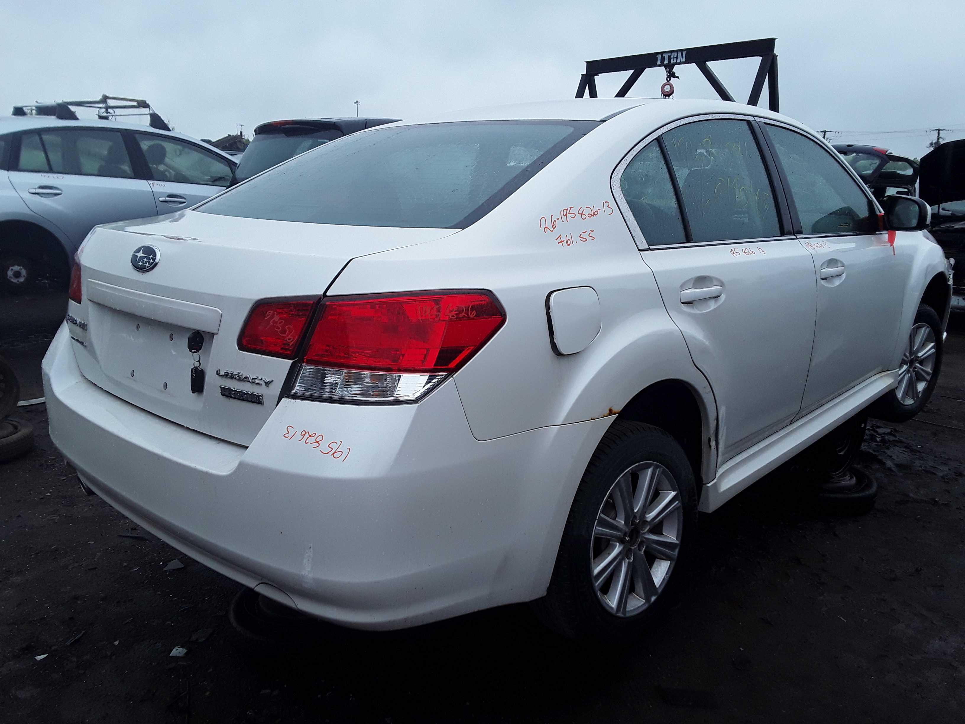 SUBARU LEGACY 2013