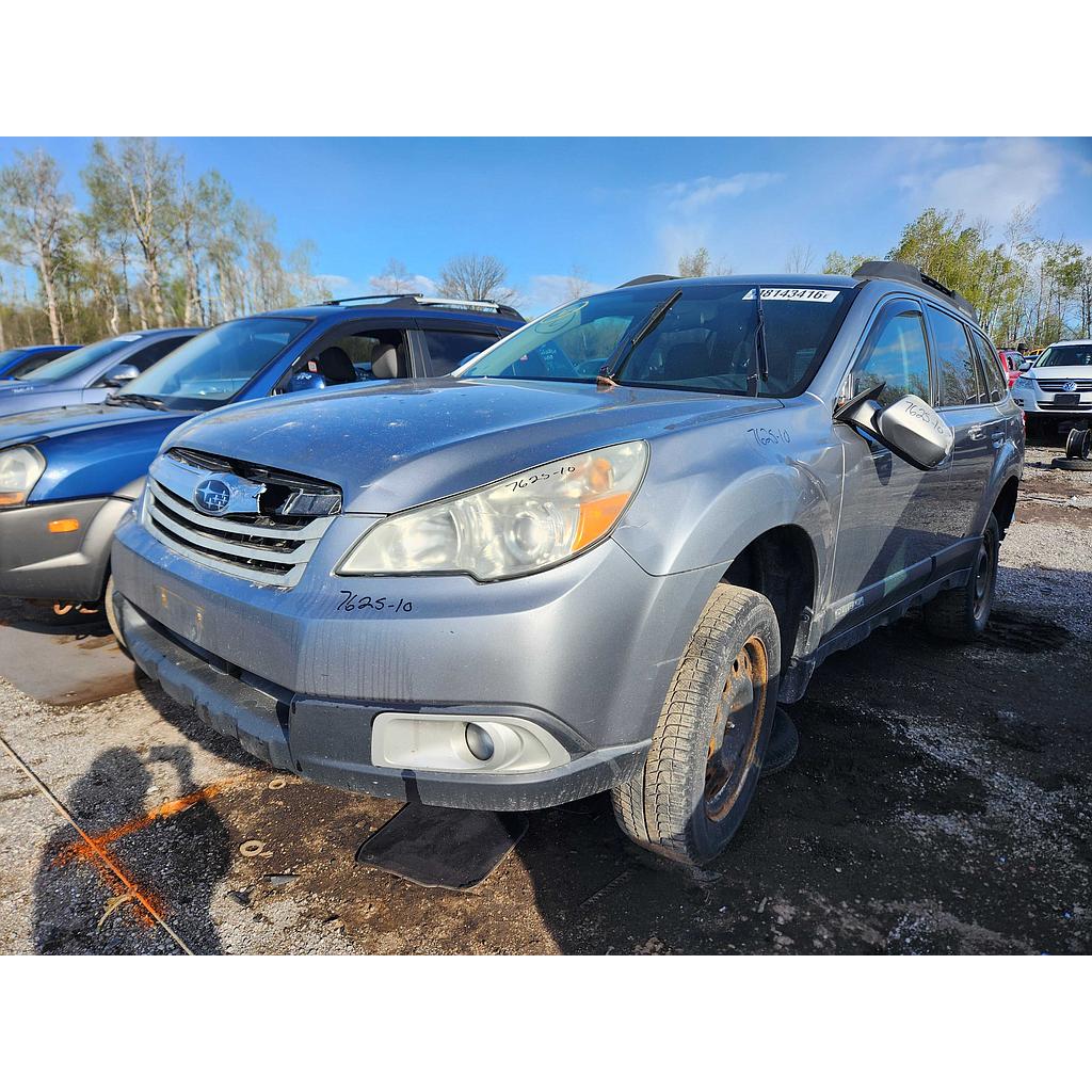 SUBARU OUTBACK 2010