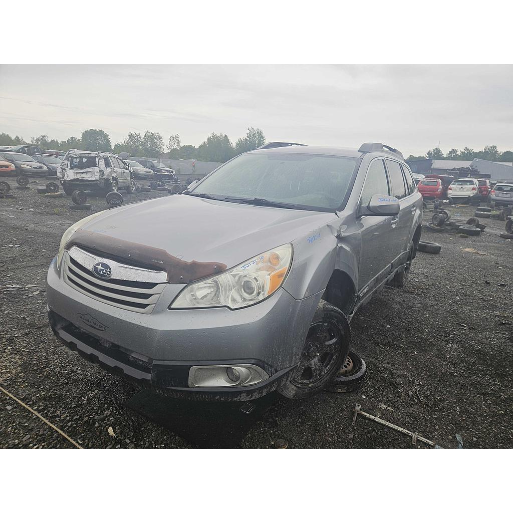 SUBARU OUTBACK 2010