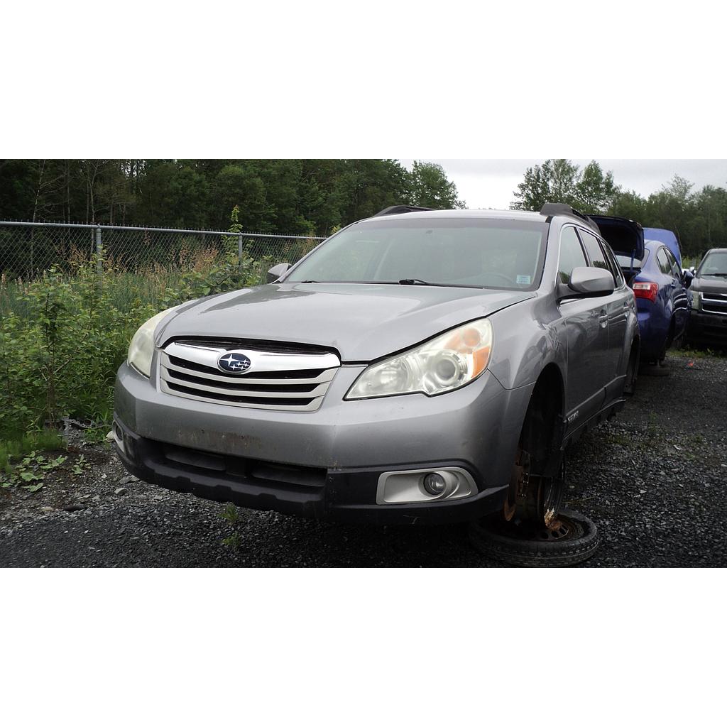 SUBARU OUTBACK 2010