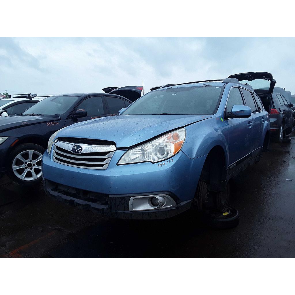 SUBARU OUTBACK 2011