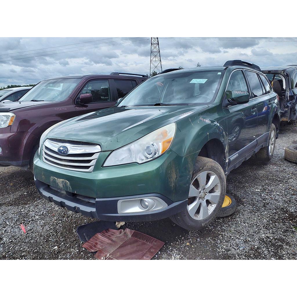 SUBARU OUTBACK 2012