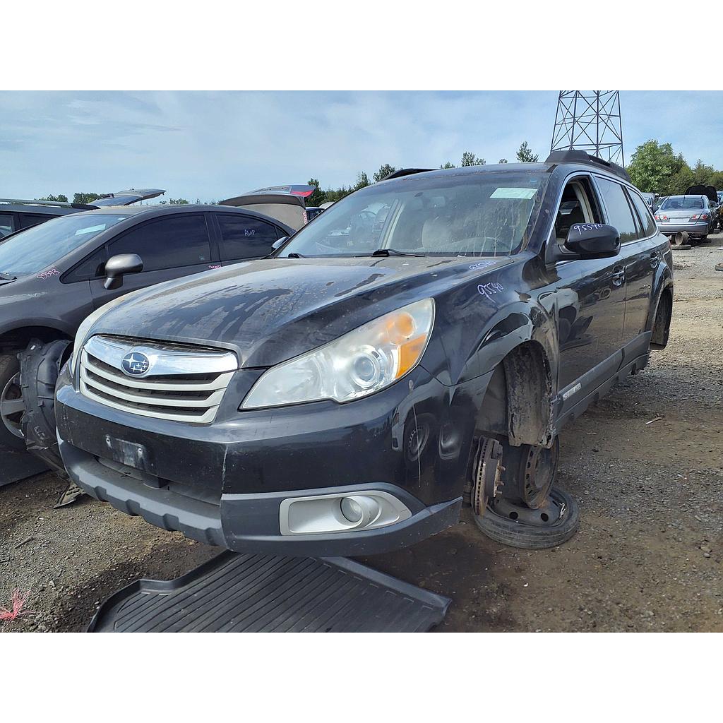 SUBARU OUTBACK 2012