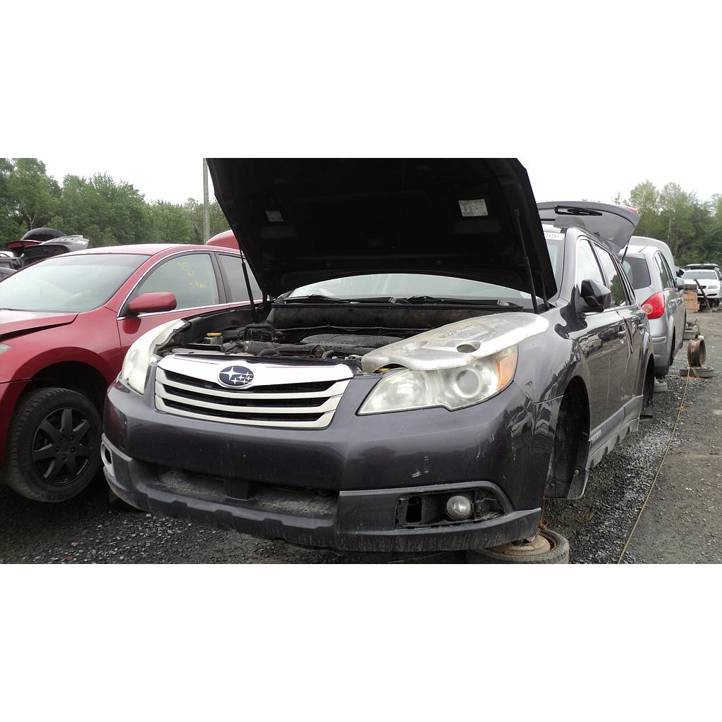 SUBARU OUTBACK 2012