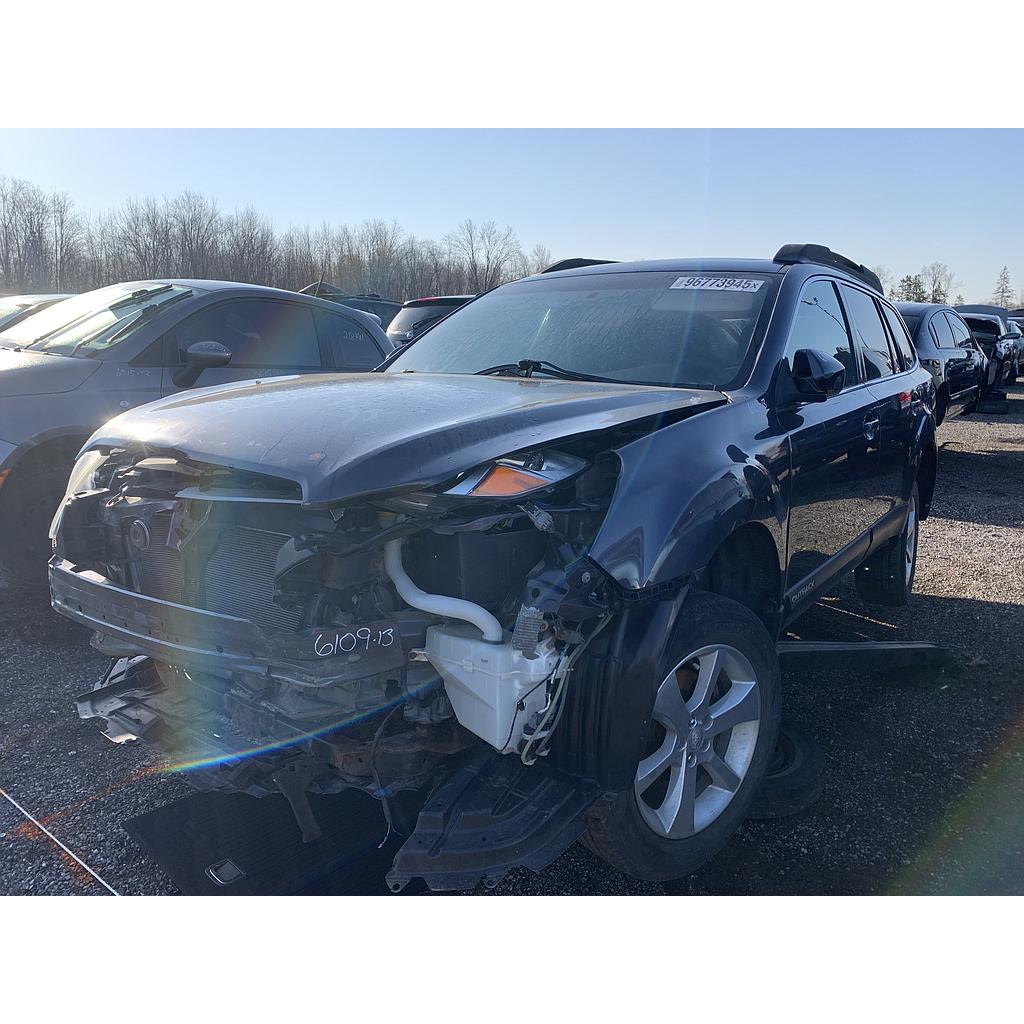 SUBARU OUTBACK 2013
