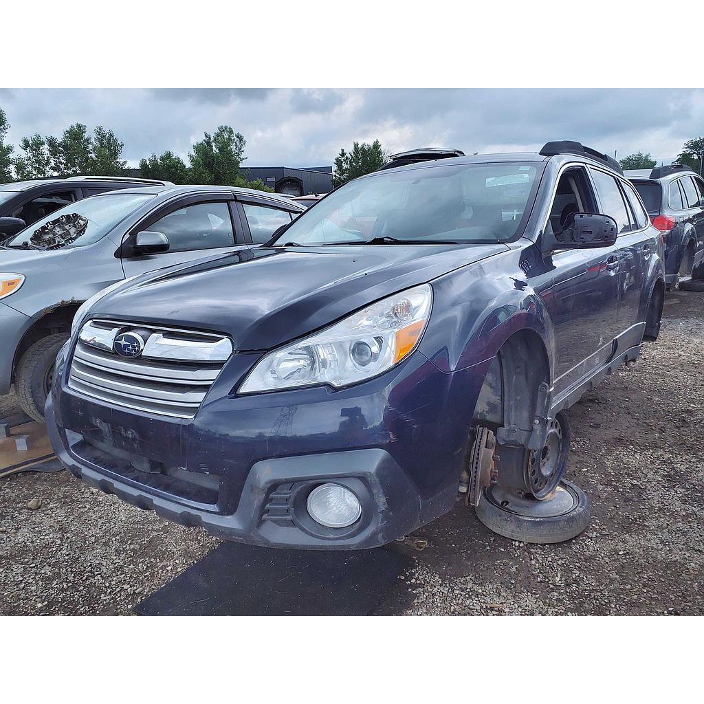 SUBARU OUTBACK 2013