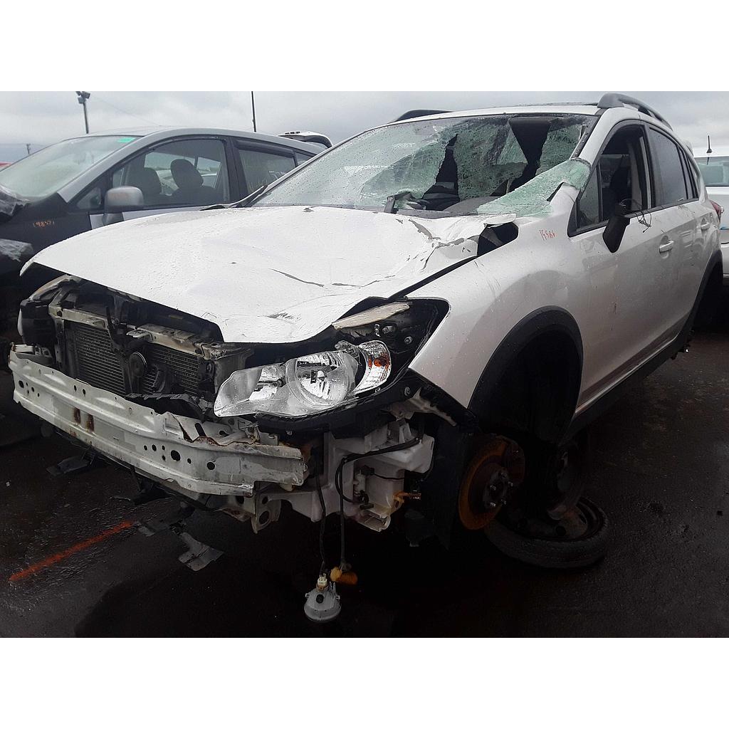 SUBARU XV CROSSTREK 2014
