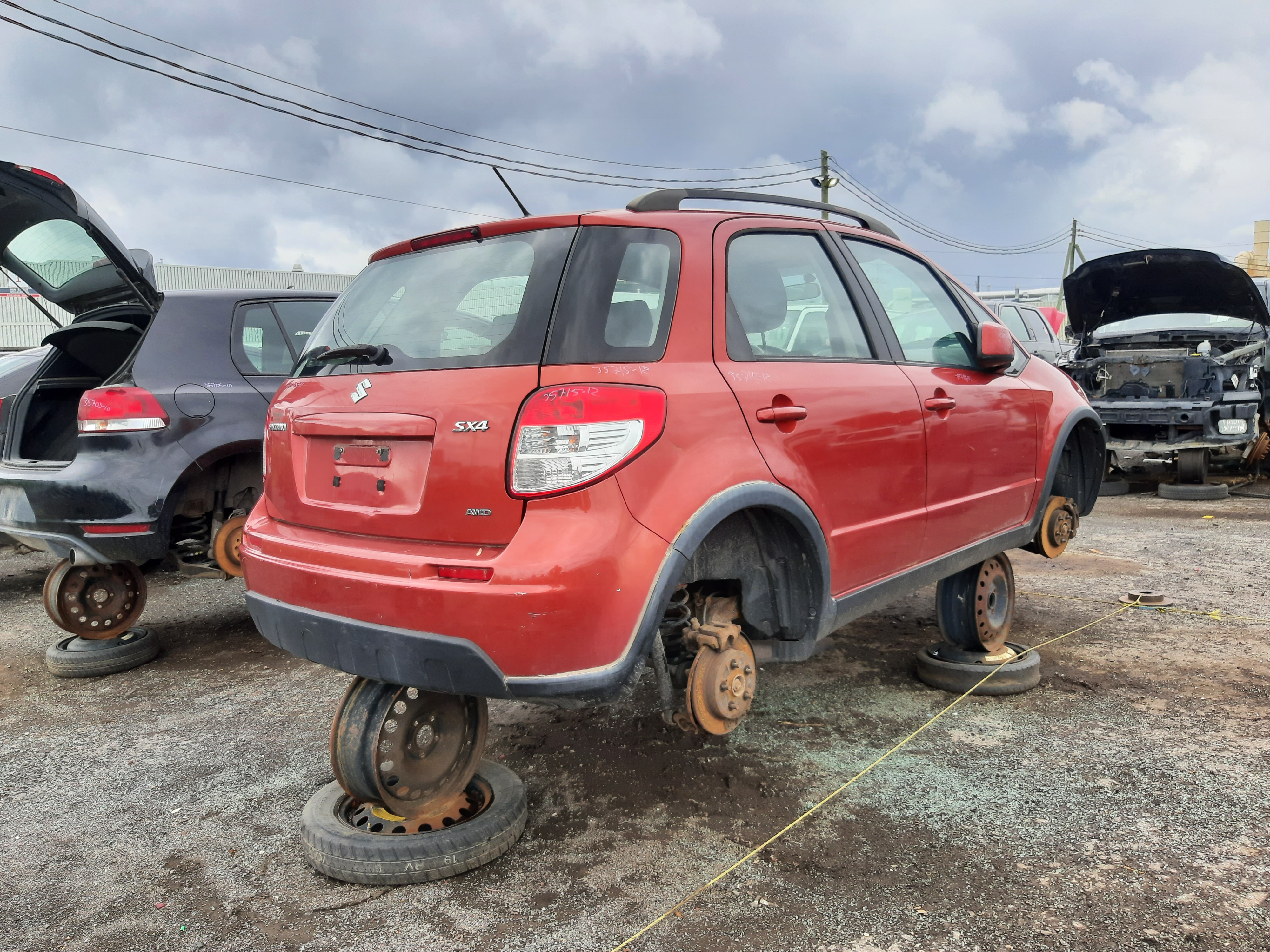 SUZUKI SX4 2012