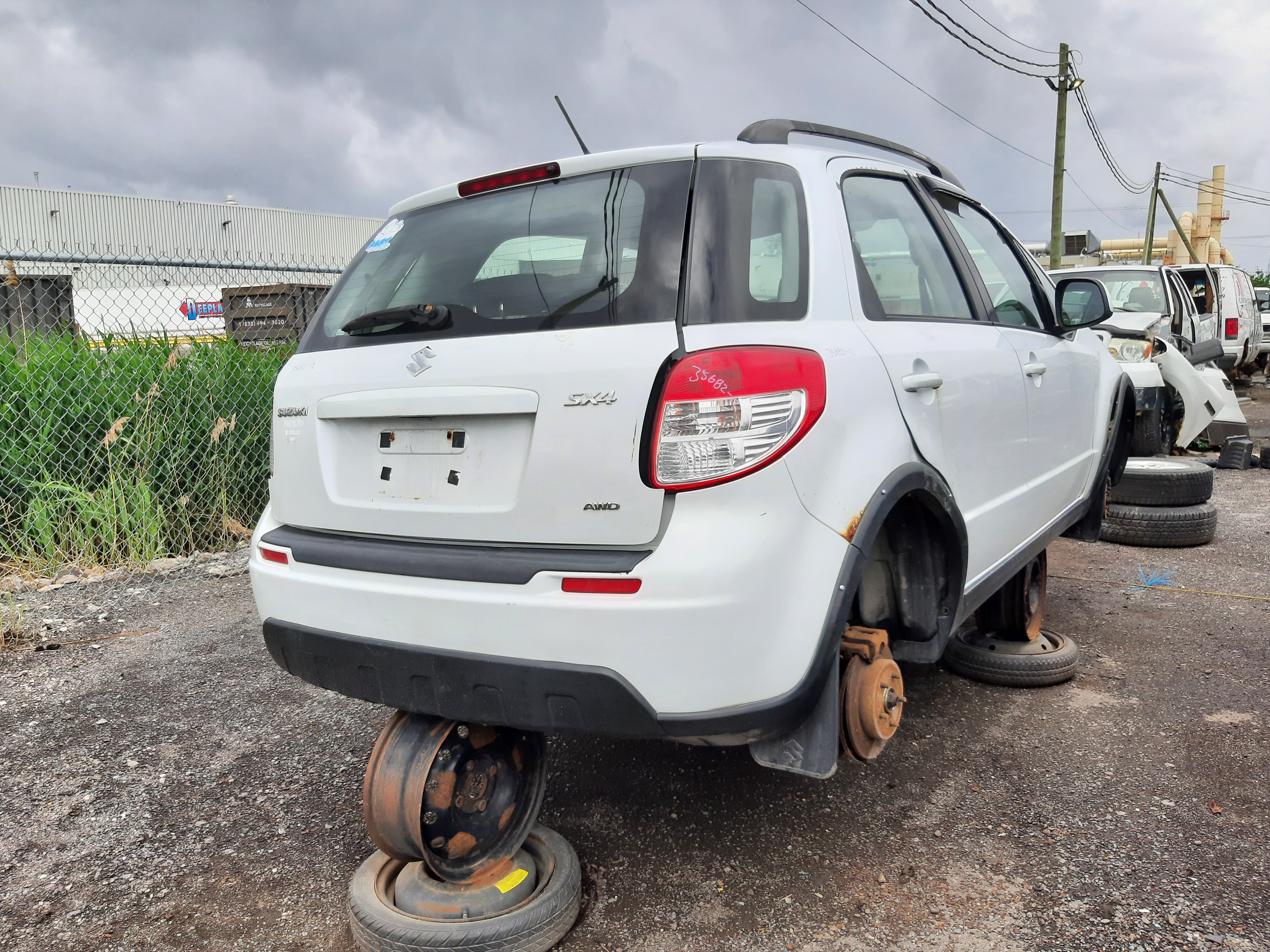 SUZUKI SX4 2012
