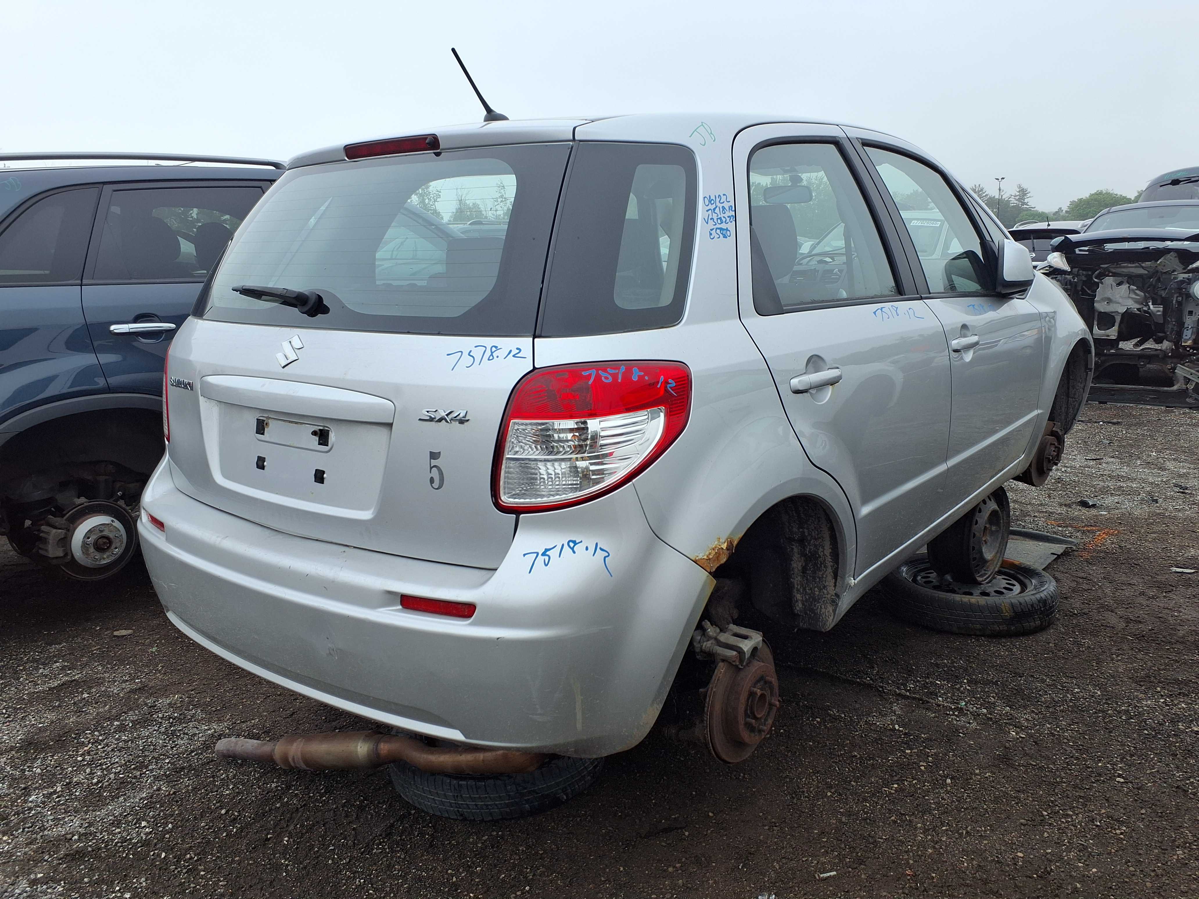SUZUKI SX4 2012