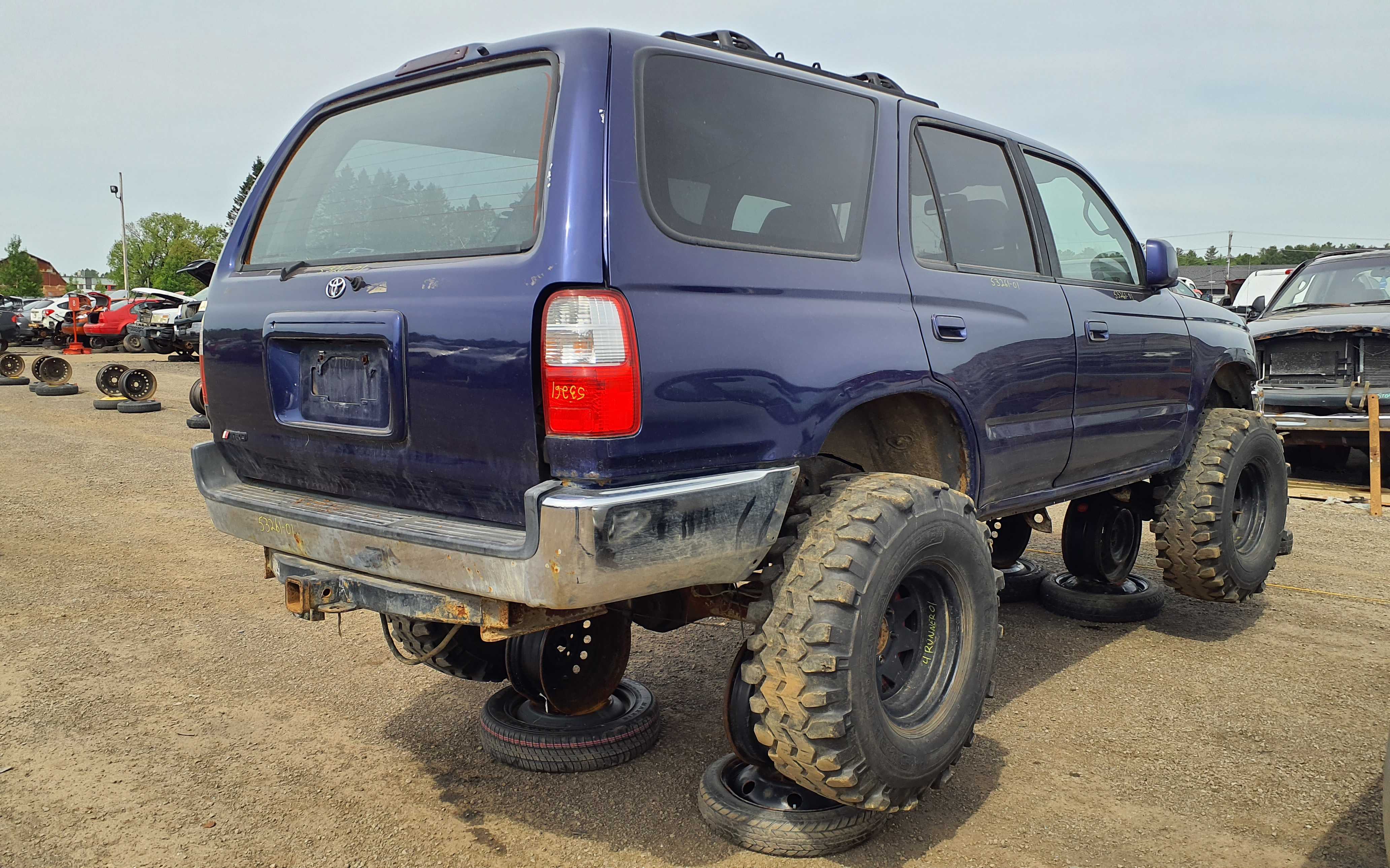 TOYOTA 4RUNNER 2001