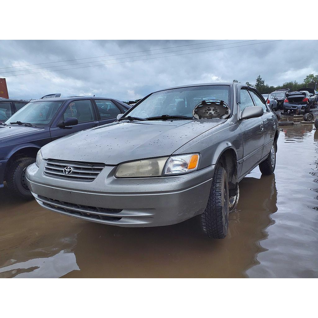 TOYOTA CAMRY 1997