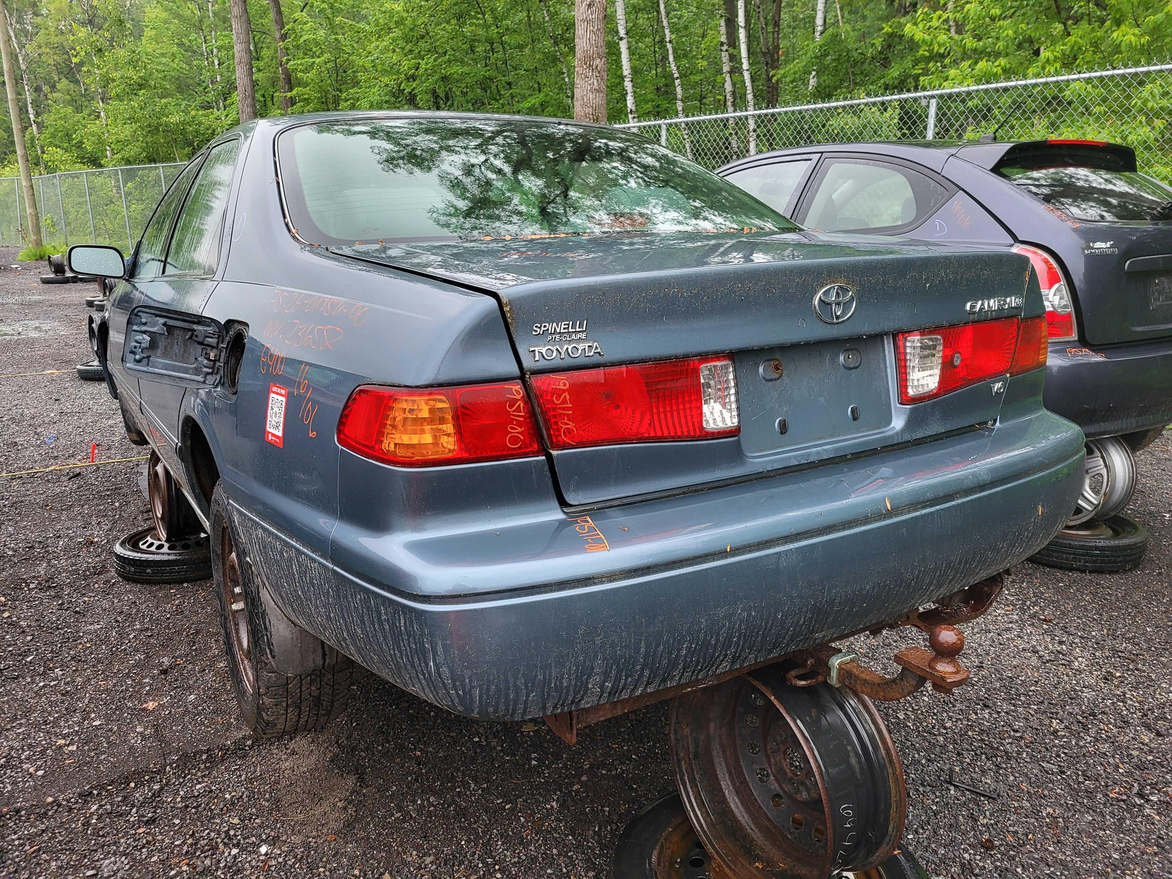 TOYOTA CAMRY 2000