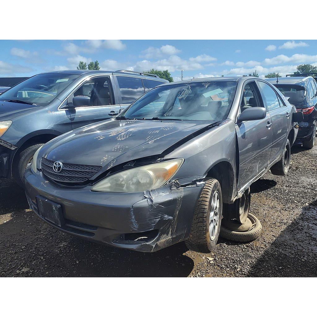 TOYOTA CAMRY 2002