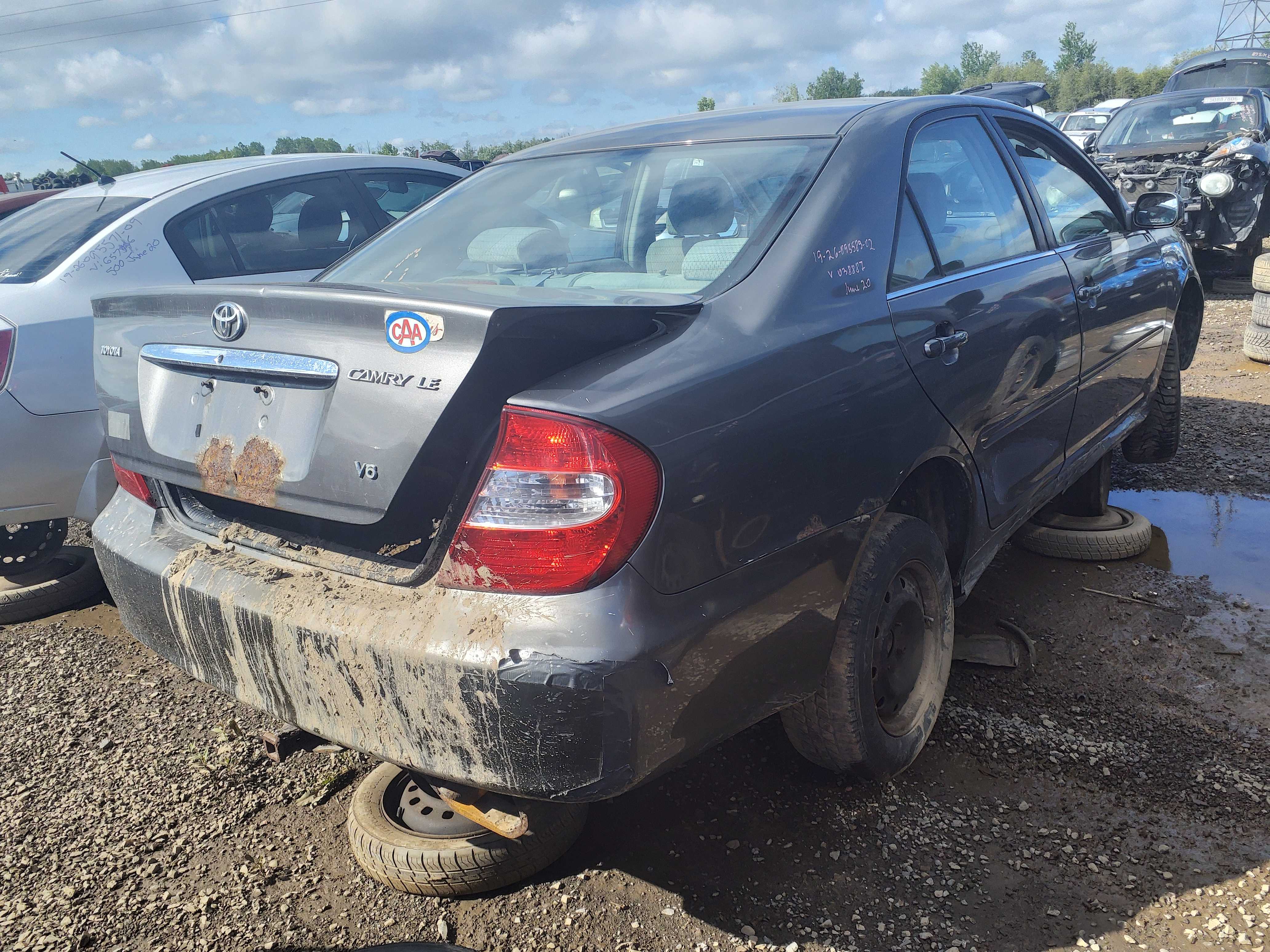 TOYOTA CAMRY 2002