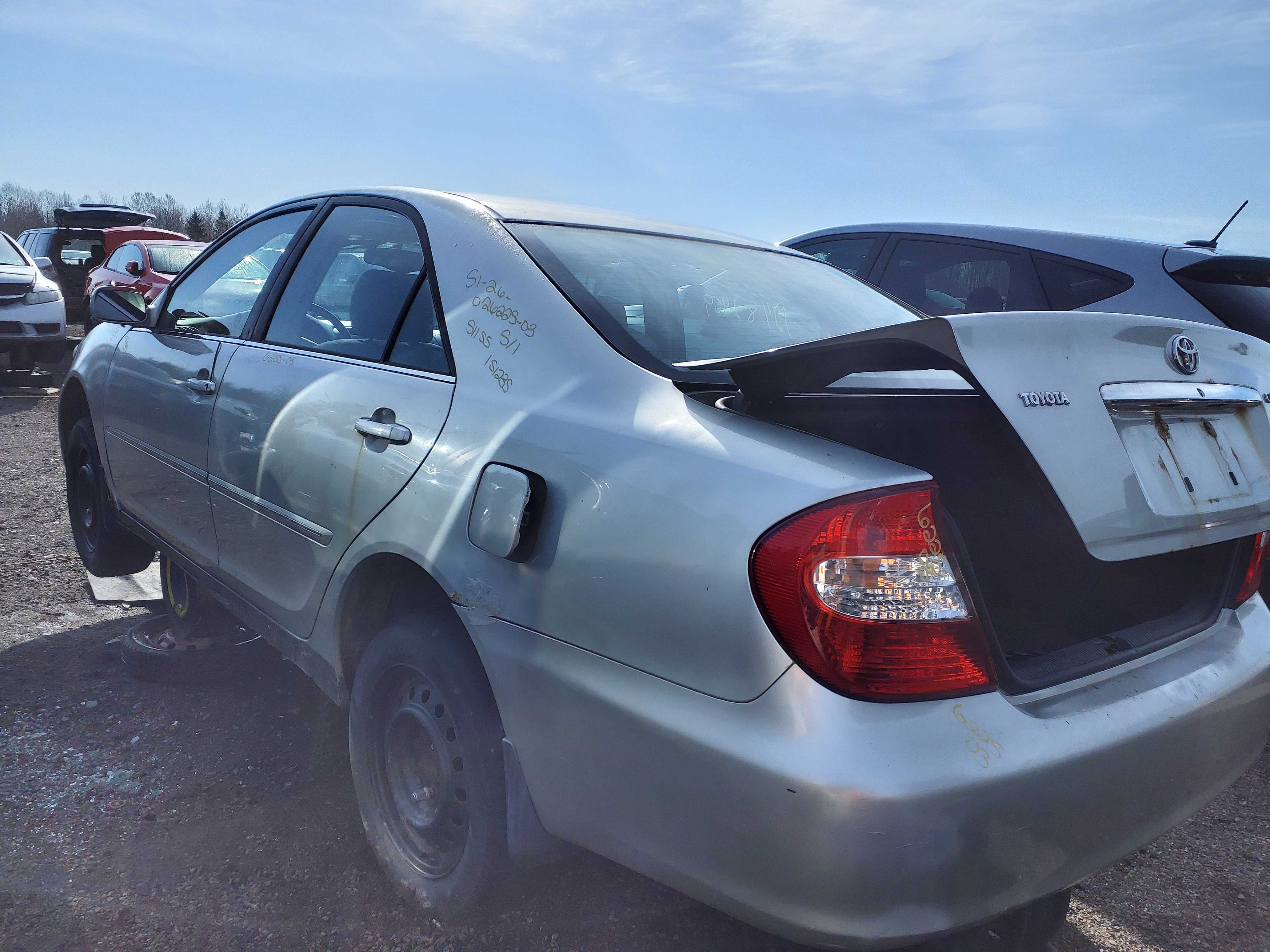 TOYOTA CAMRY 2003