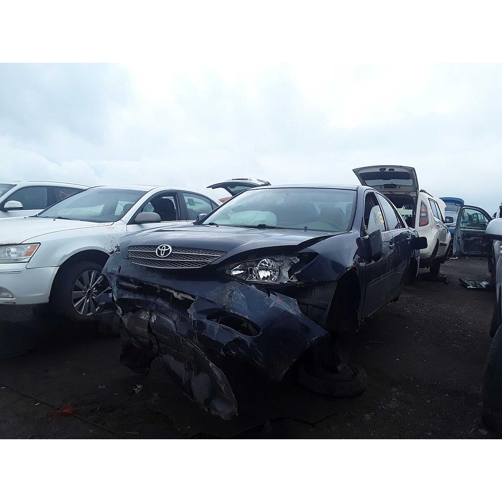 TOYOTA CAMRY 2003