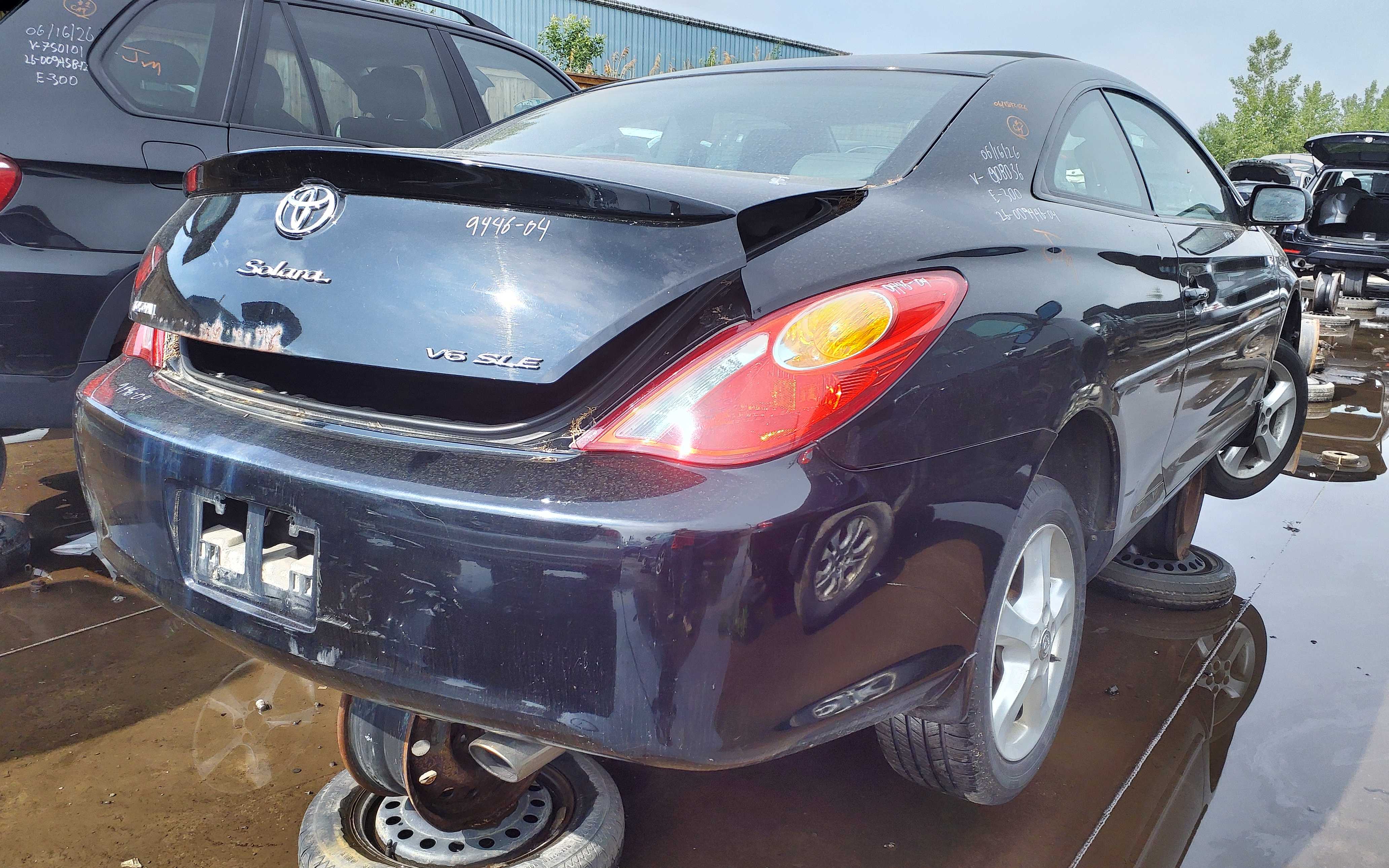 TOYOTA CAMRY 2004