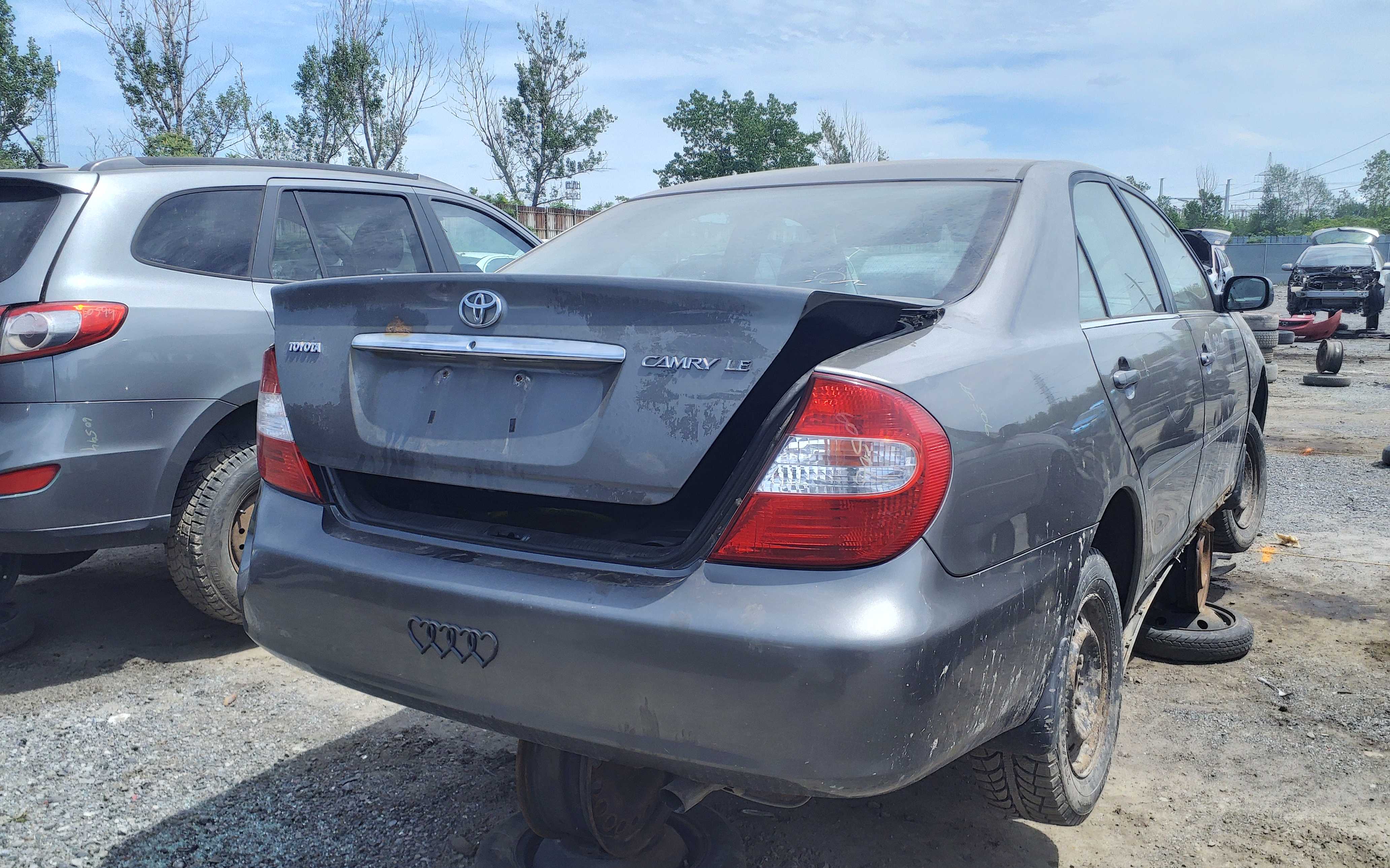 TOYOTA CAMRY 2004