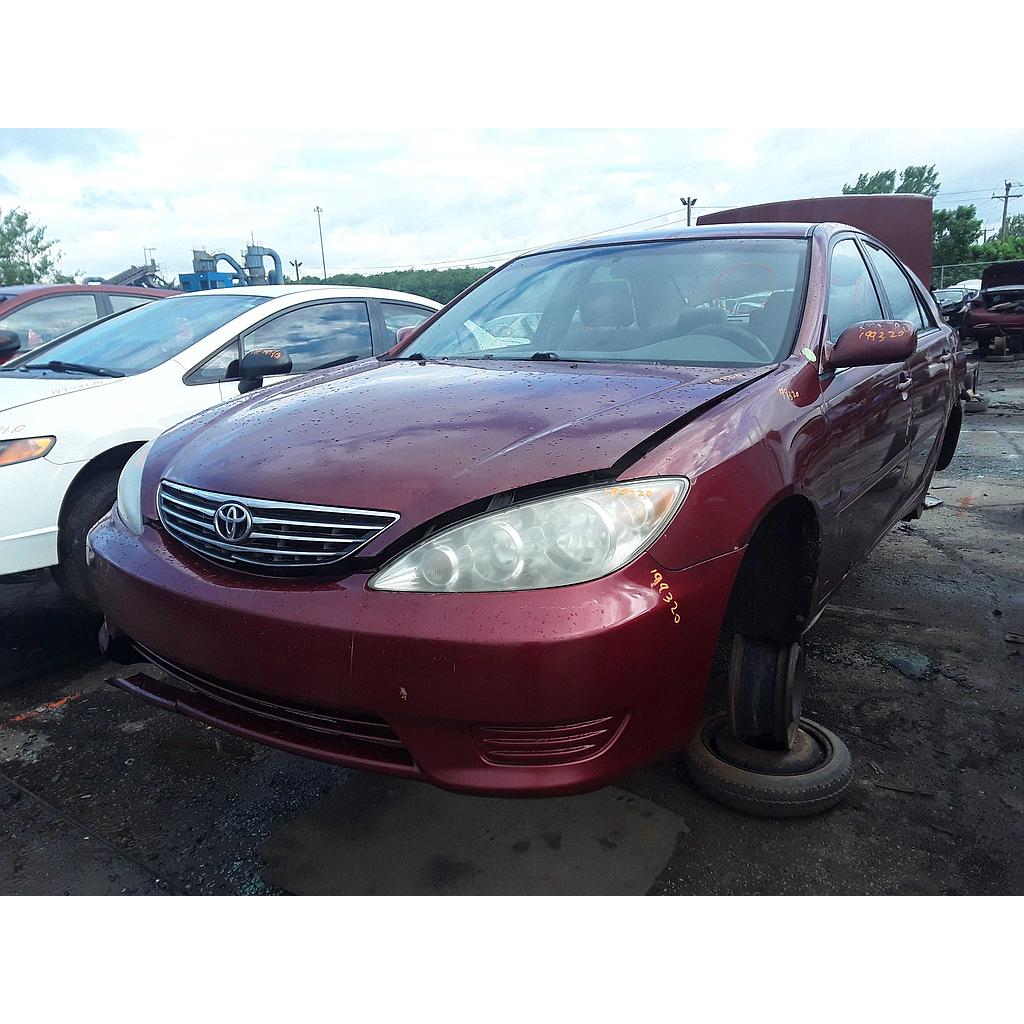 TOYOTA CAMRY 2005
