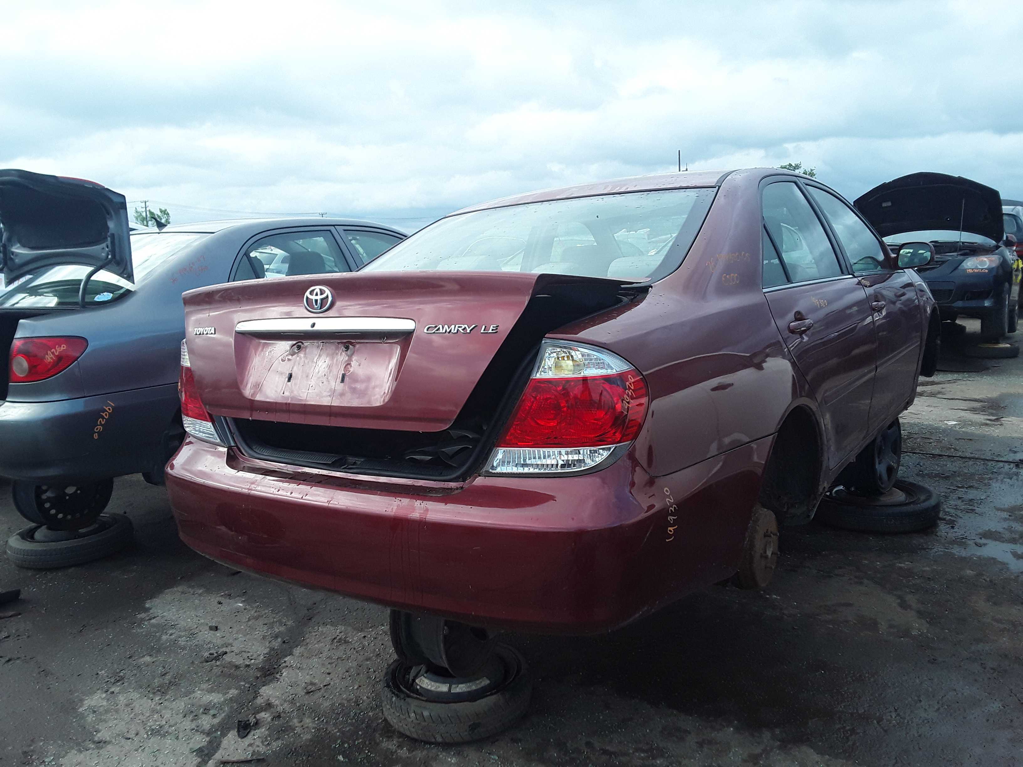TOYOTA CAMRY 2005