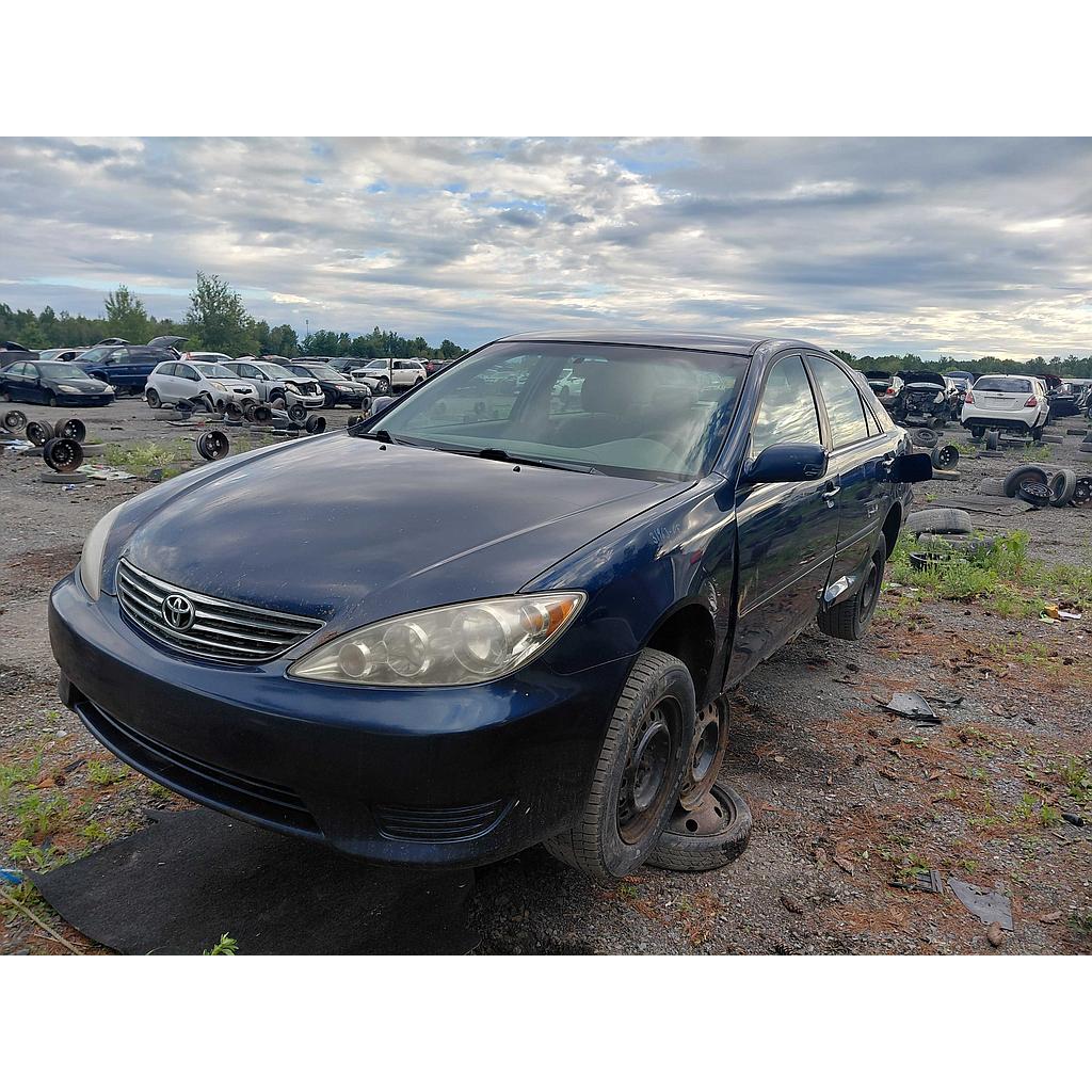 TOYOTA CAMRY 2005