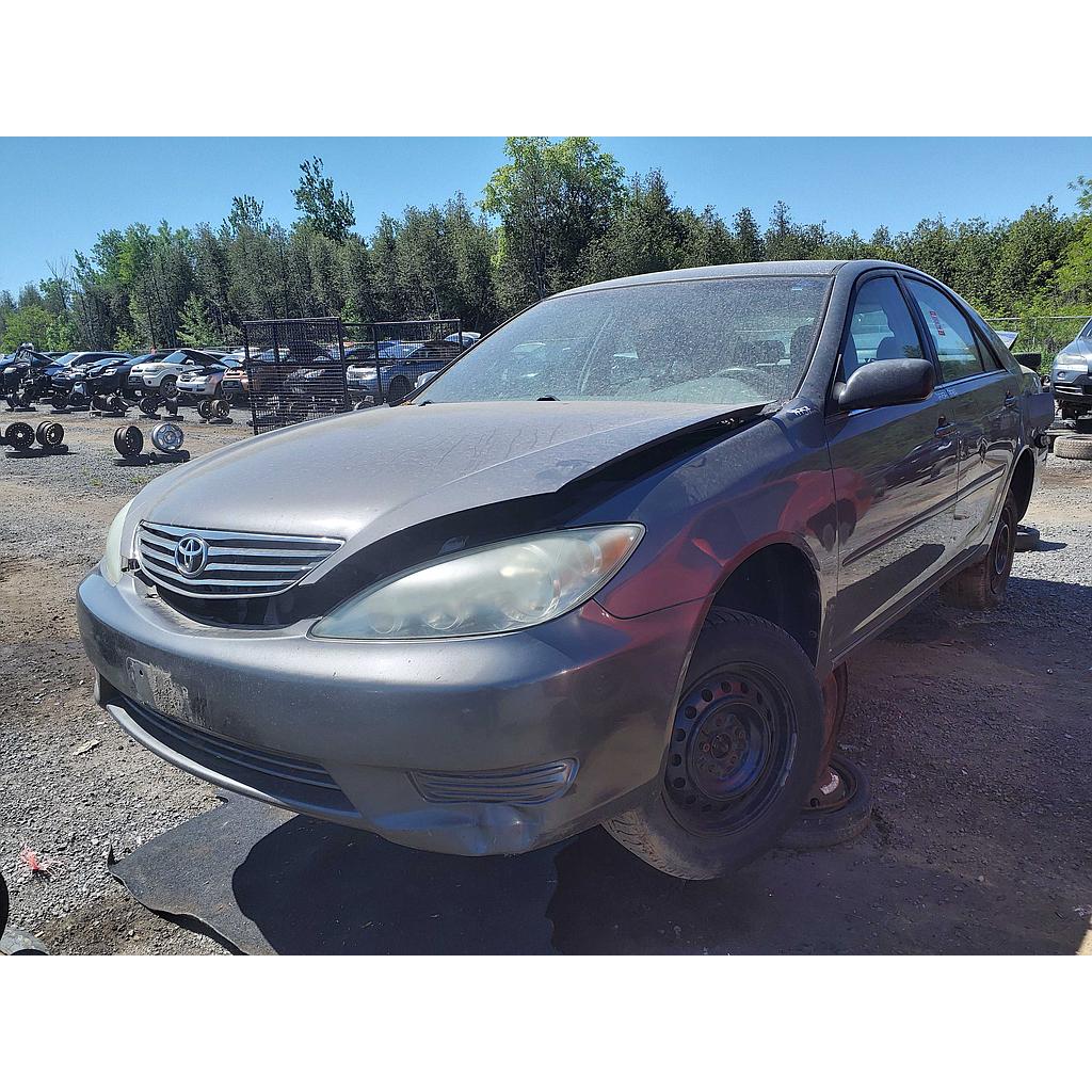 TOYOTA CAMRY 2006
