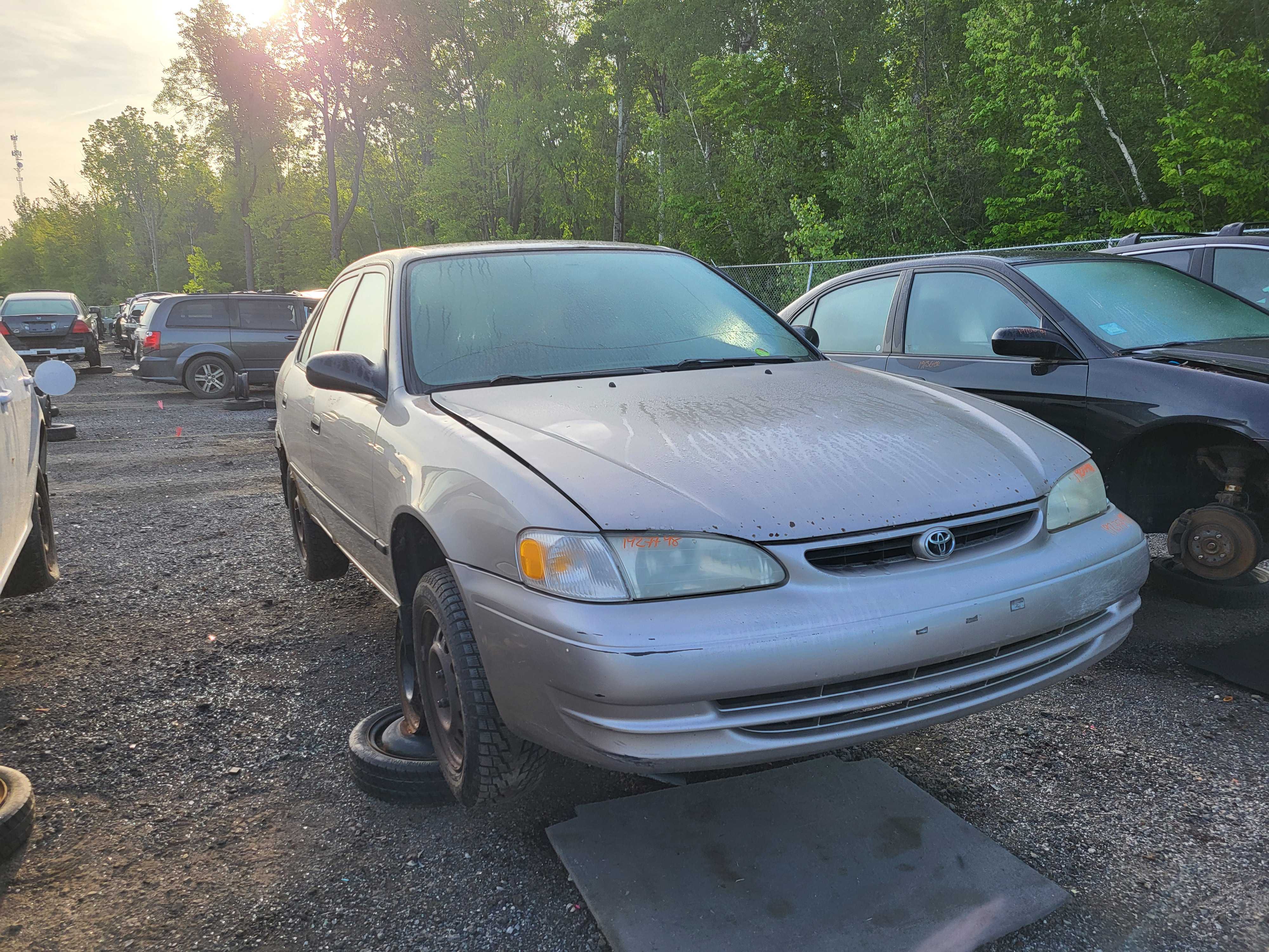 TOYOTA COROLLA 1998