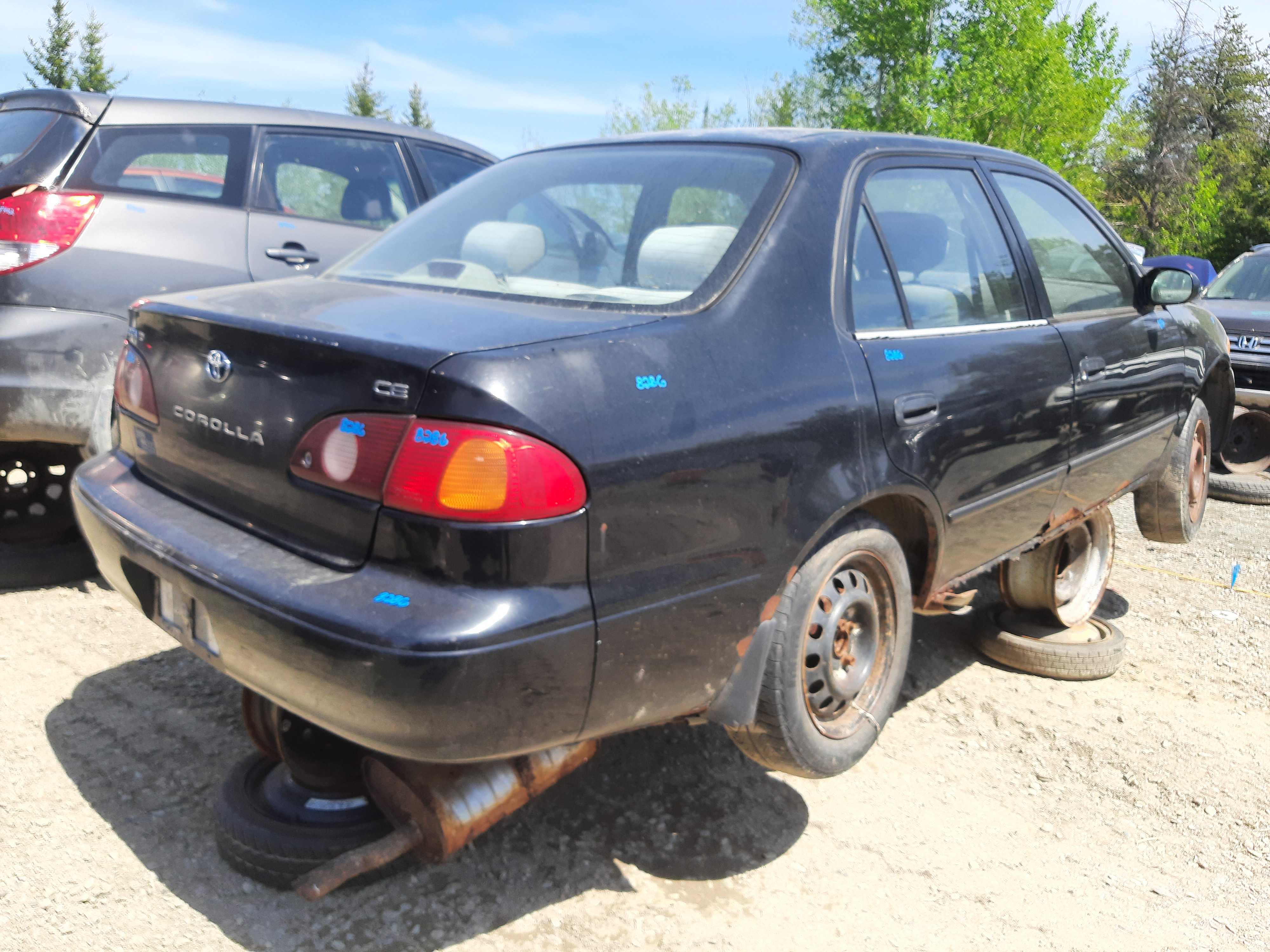 TOYOTA COROLLA 2001