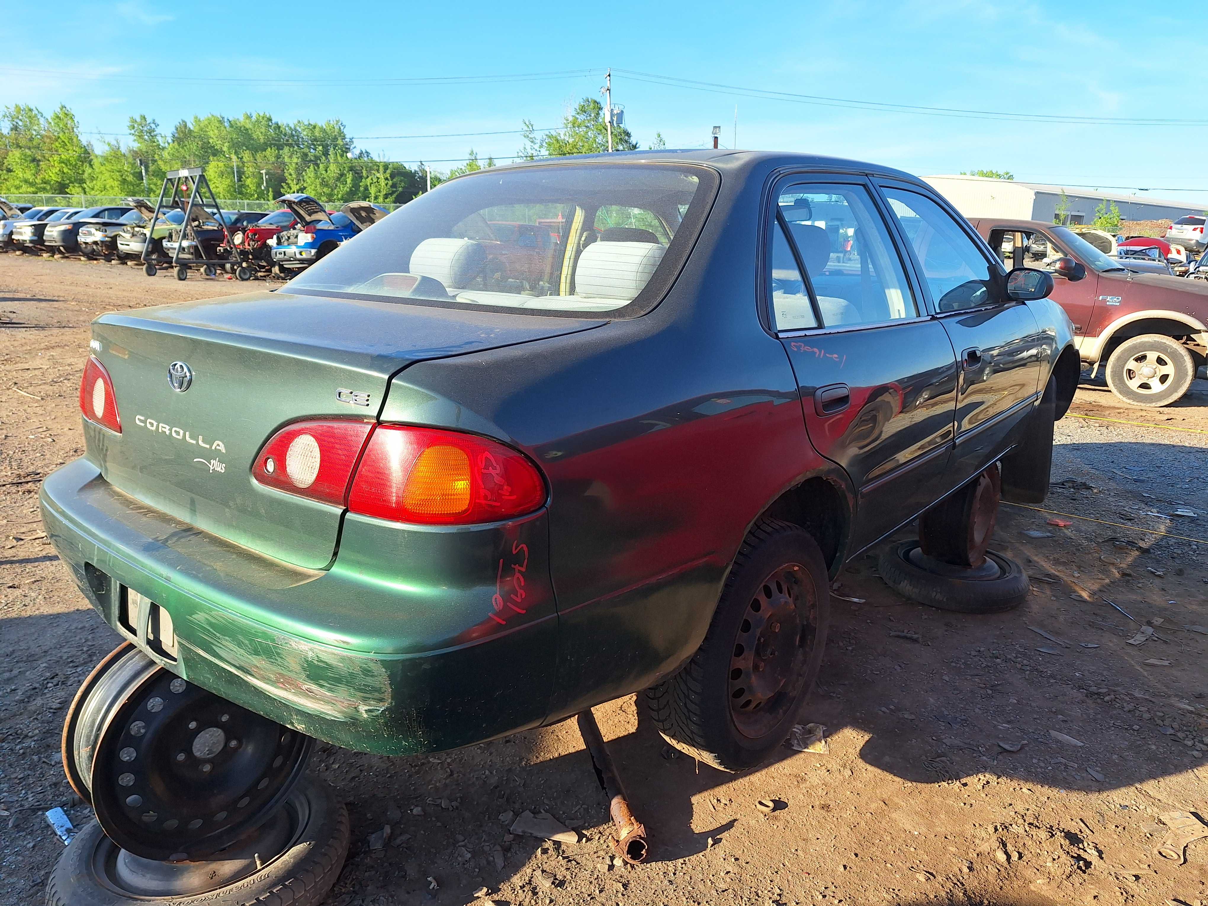 TOYOTA COROLLA 2001