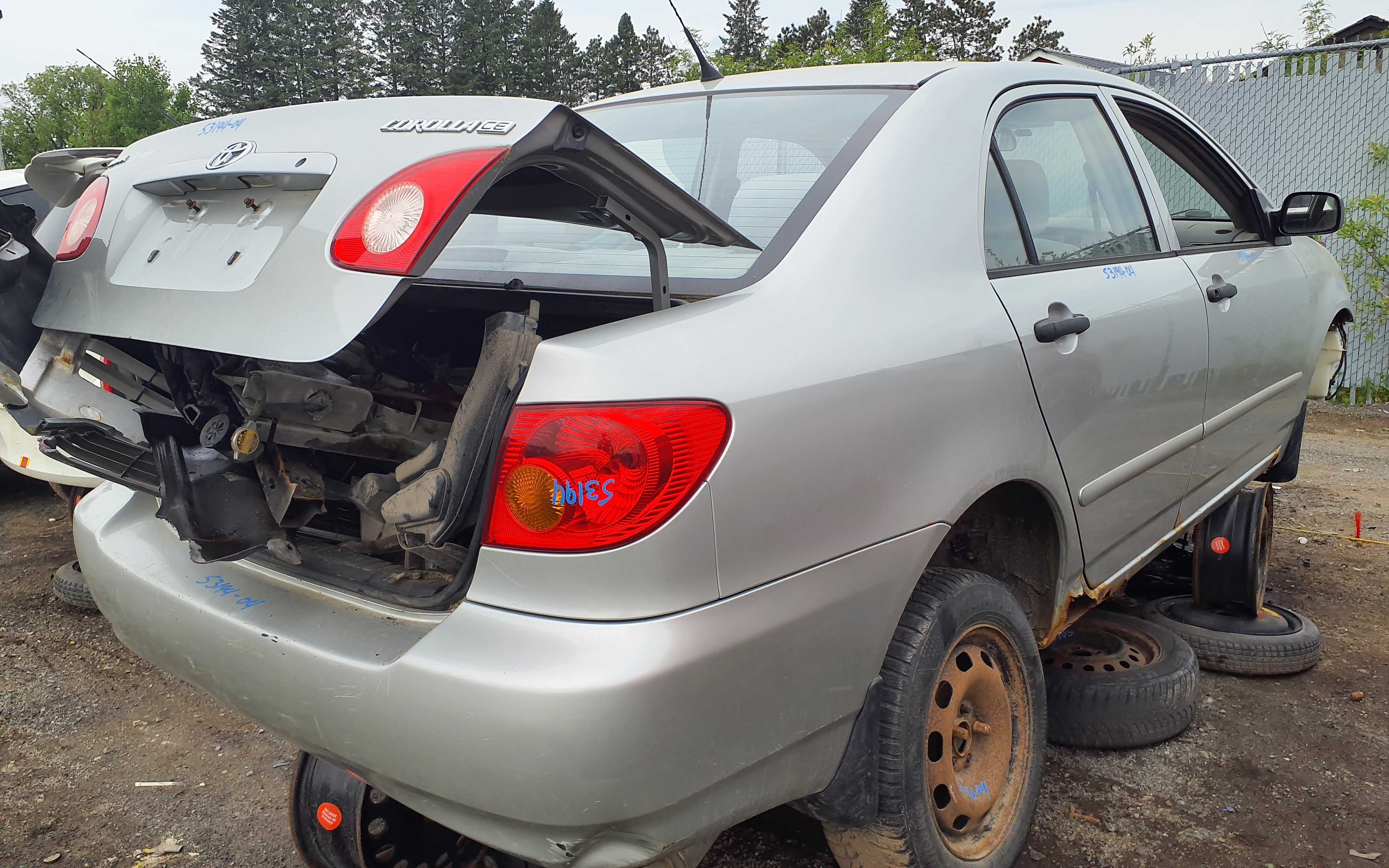 TOYOTA COROLLA 2004