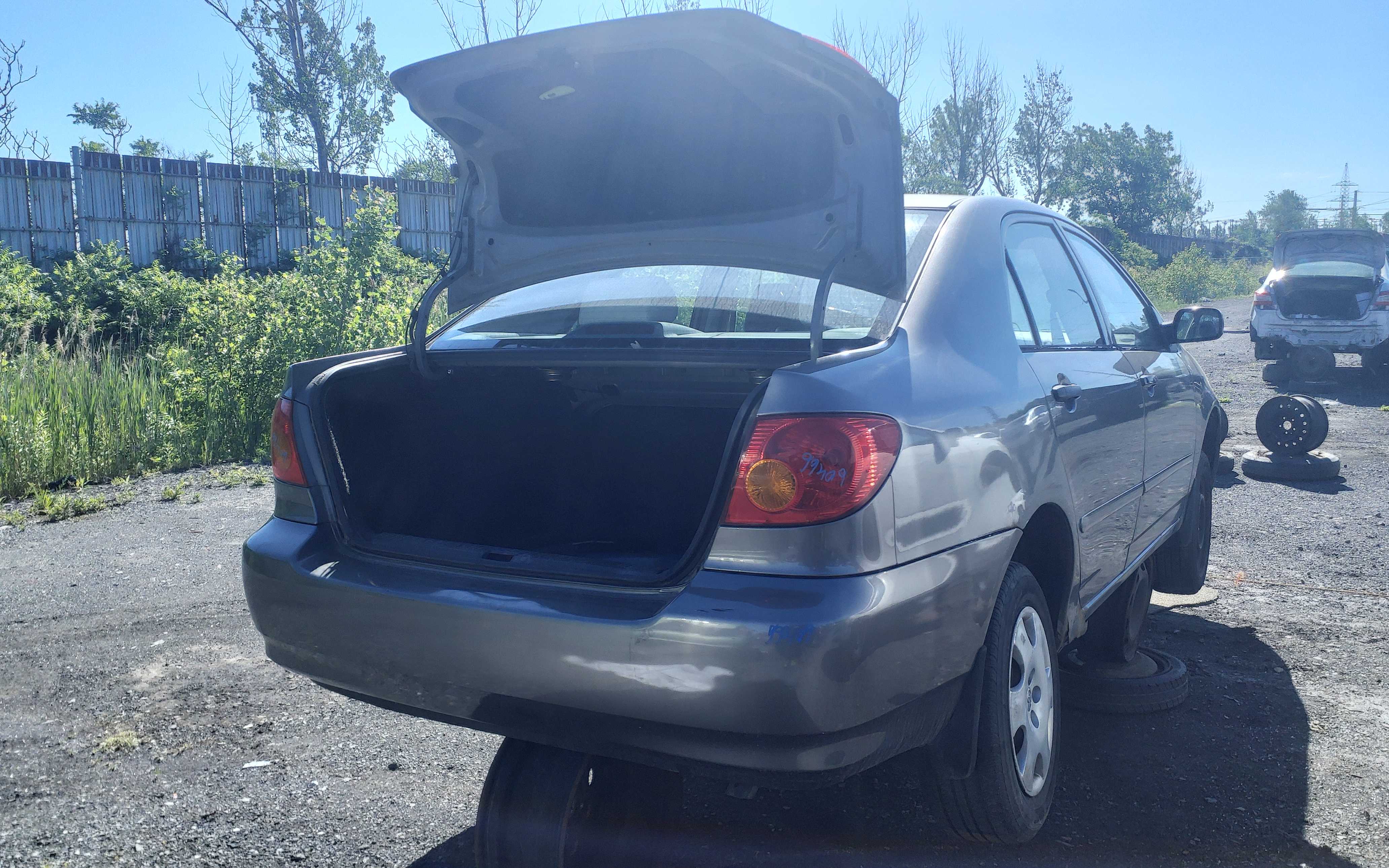 TOYOTA COROLLA 2004