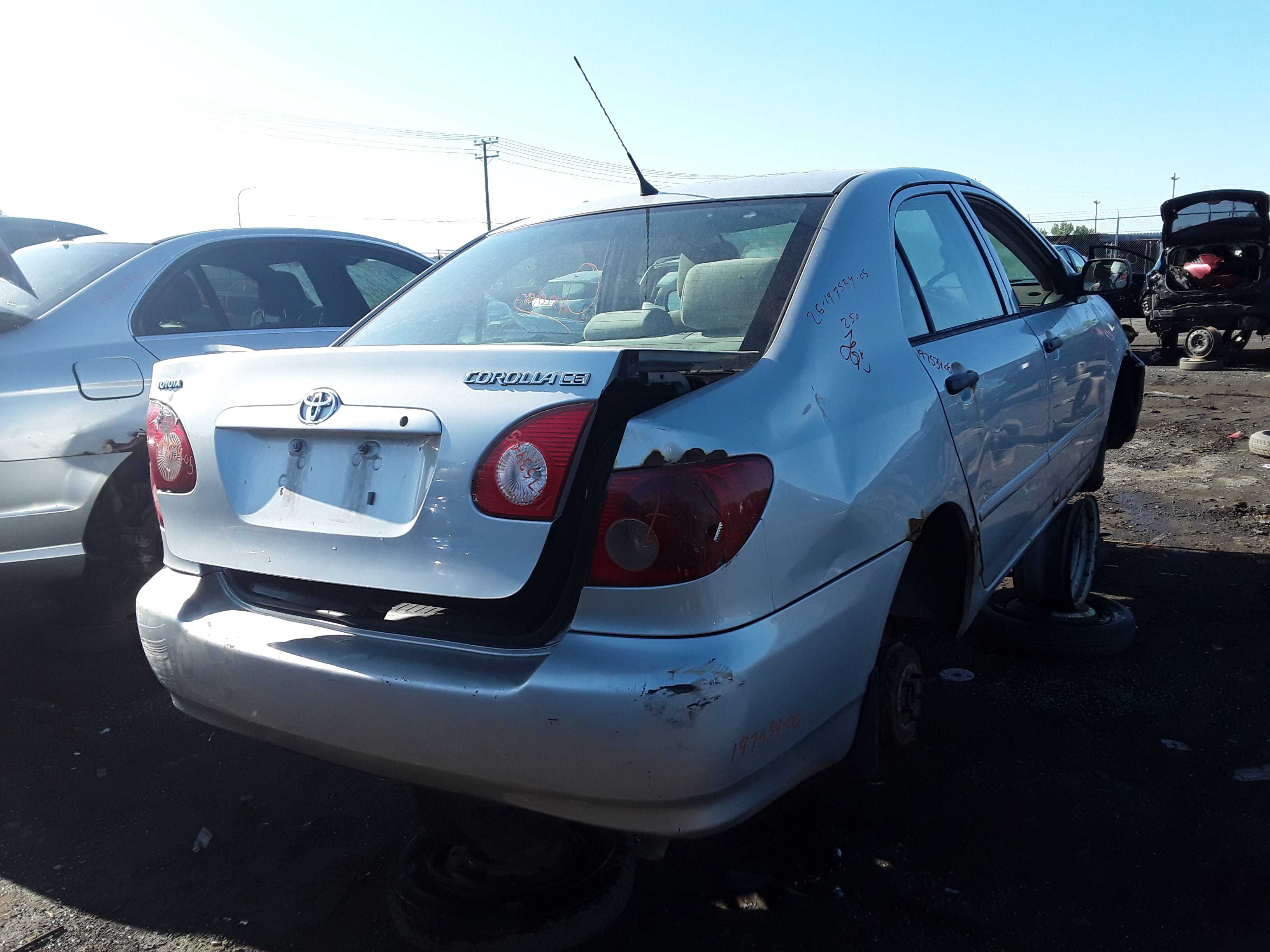 TOYOTA COROLLA 2005