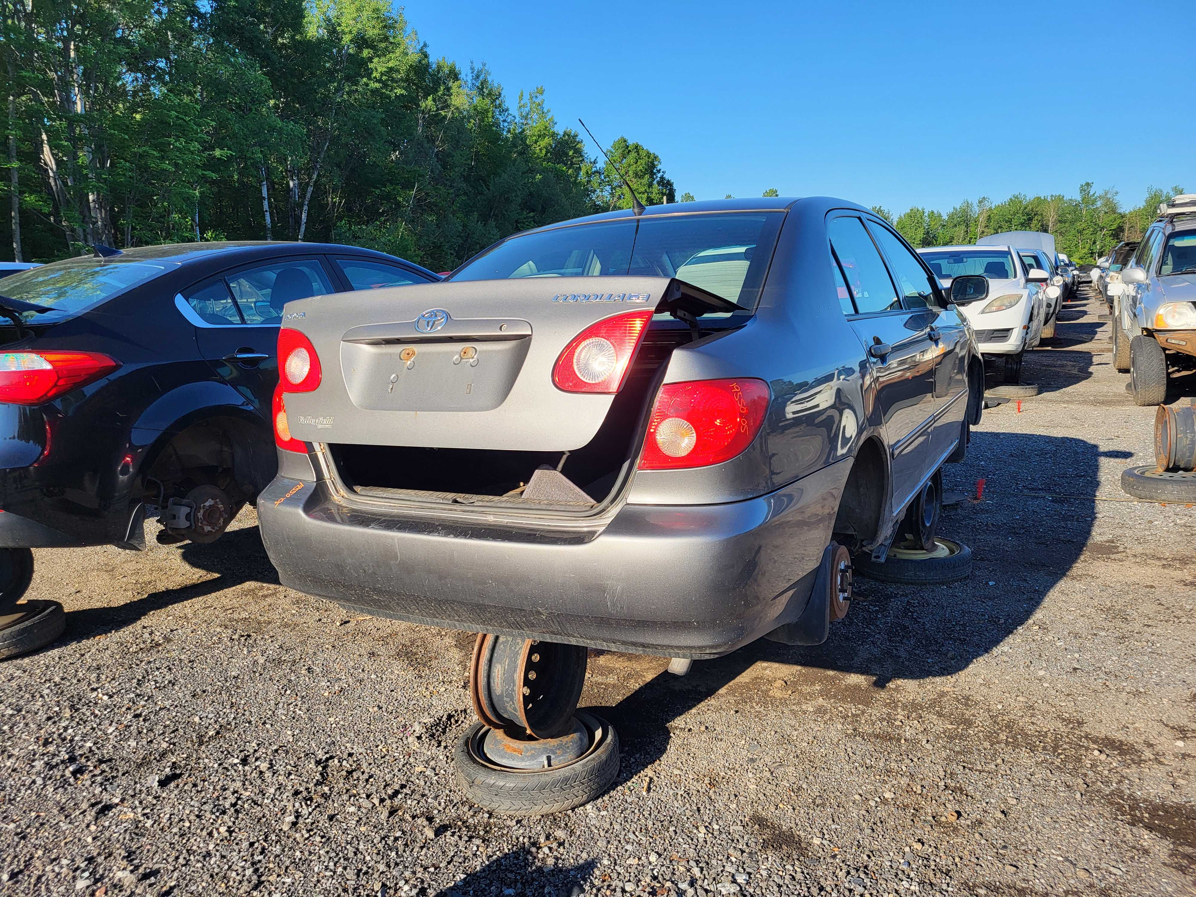TOYOTA COROLLA 2005