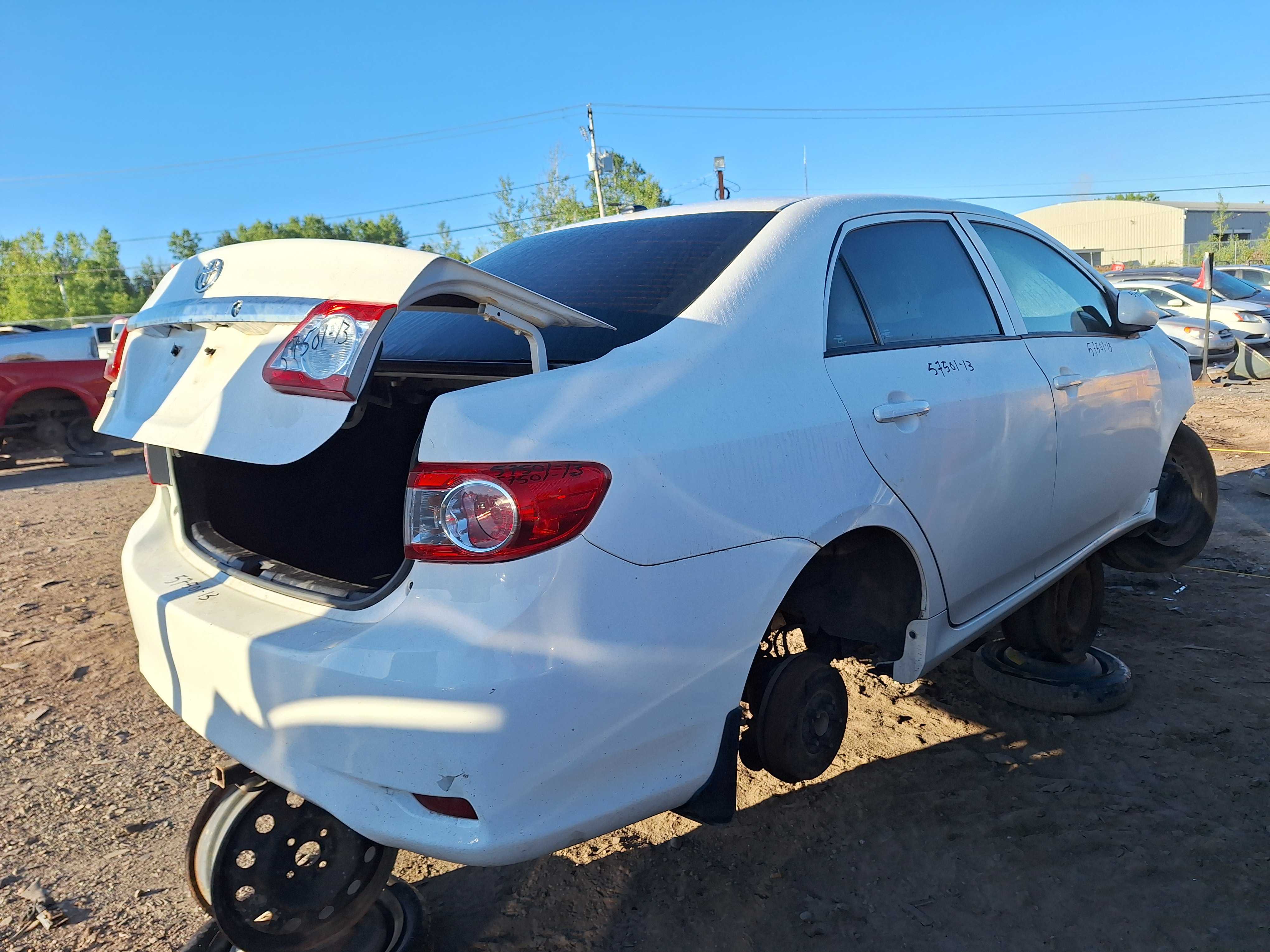 TOYOTA COROLLA 2013