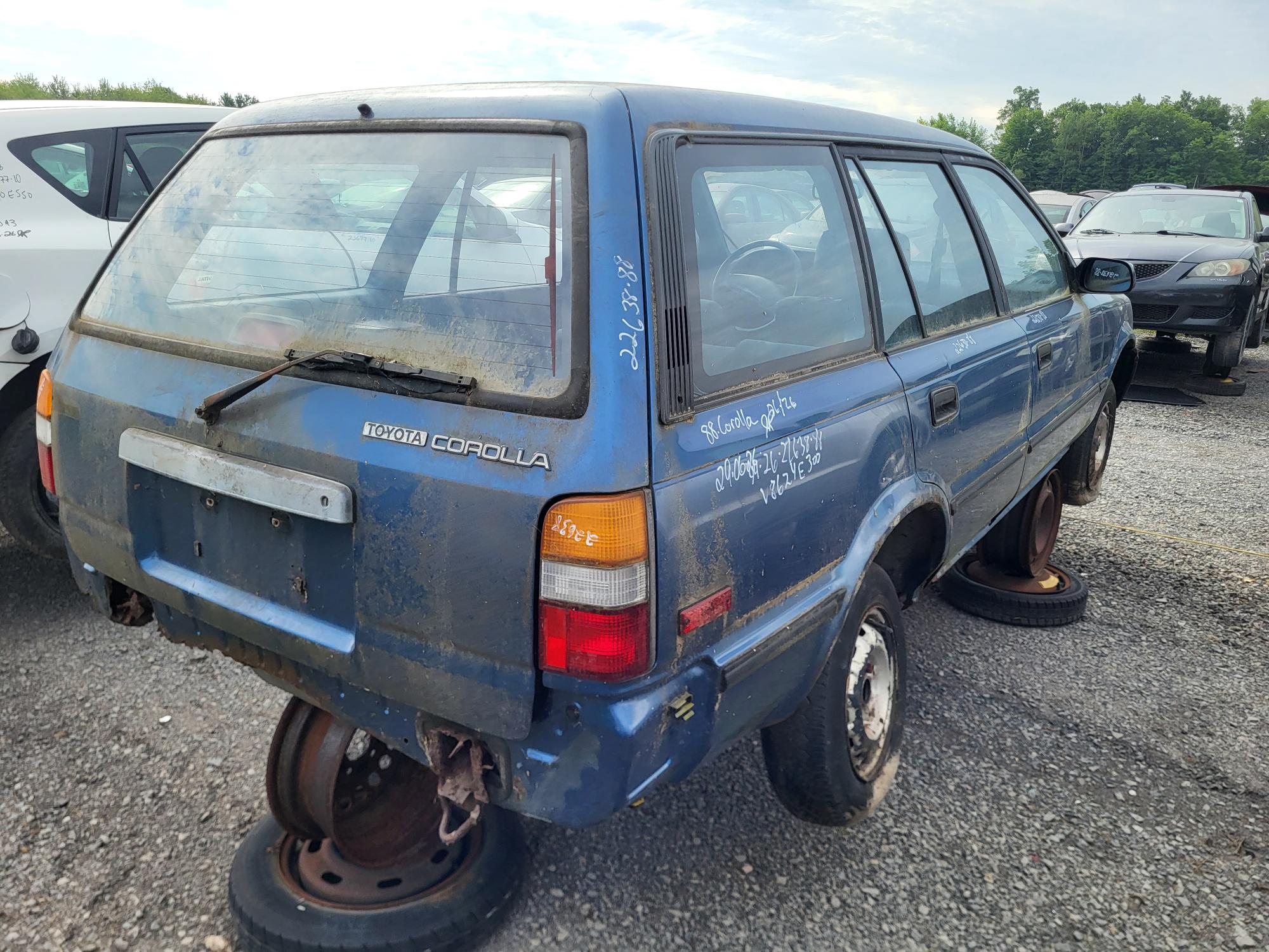 TOYOTA COROLLA &amp; COROLLA SPORT 1988