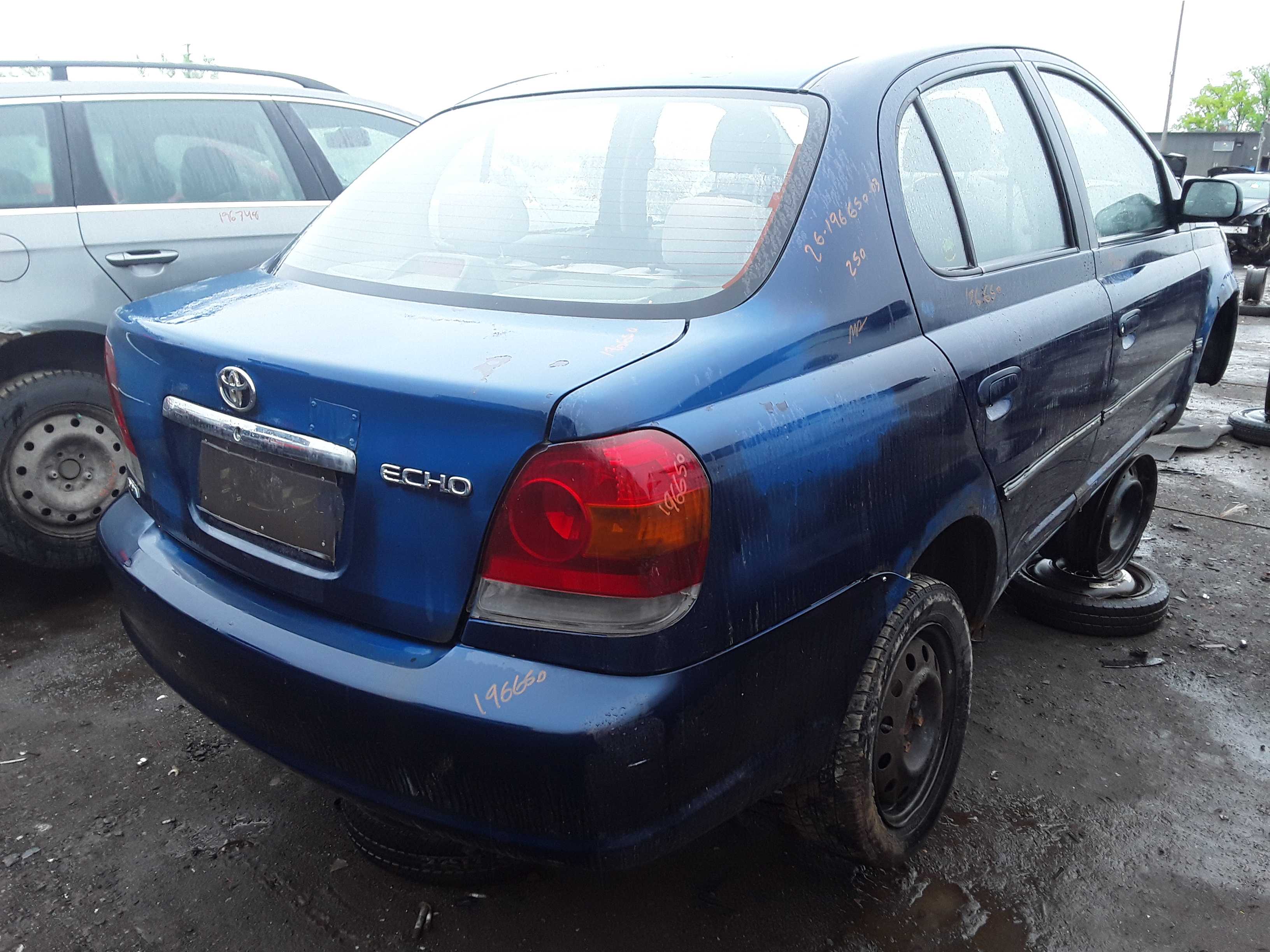 TOYOTA ECHO 2003