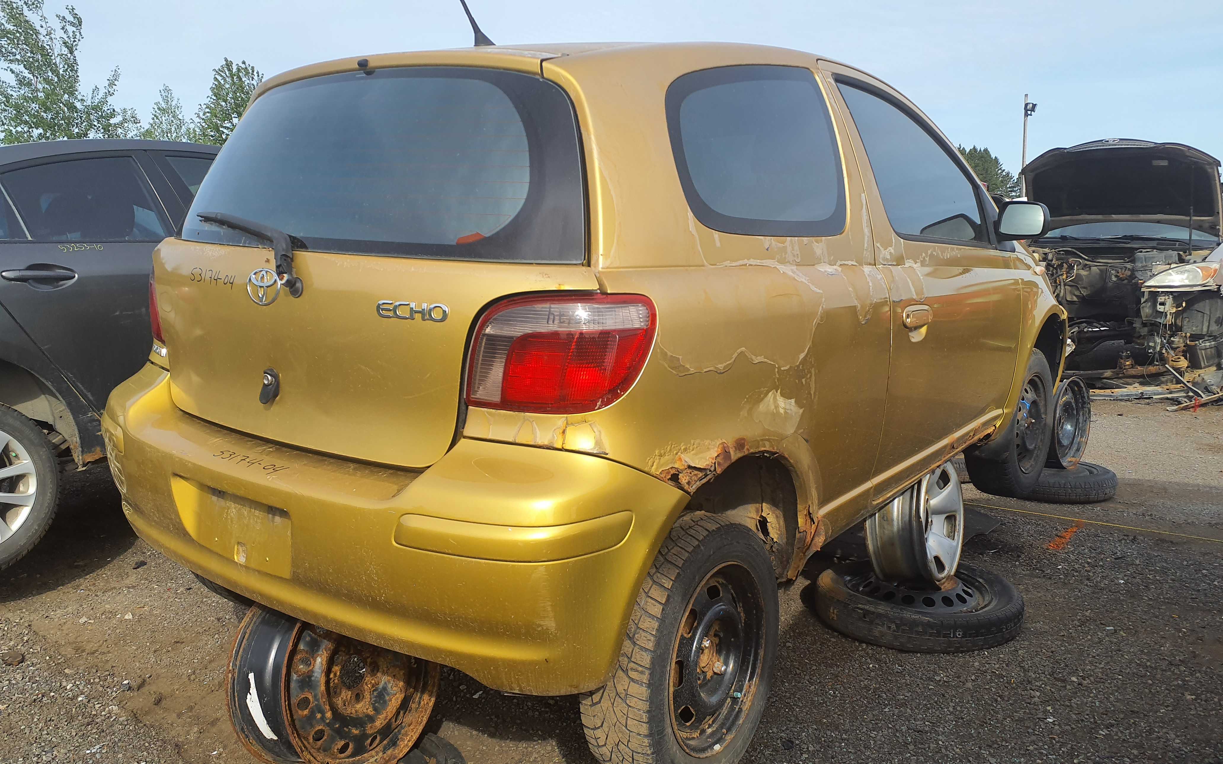 TOYOTA ECHO 2004