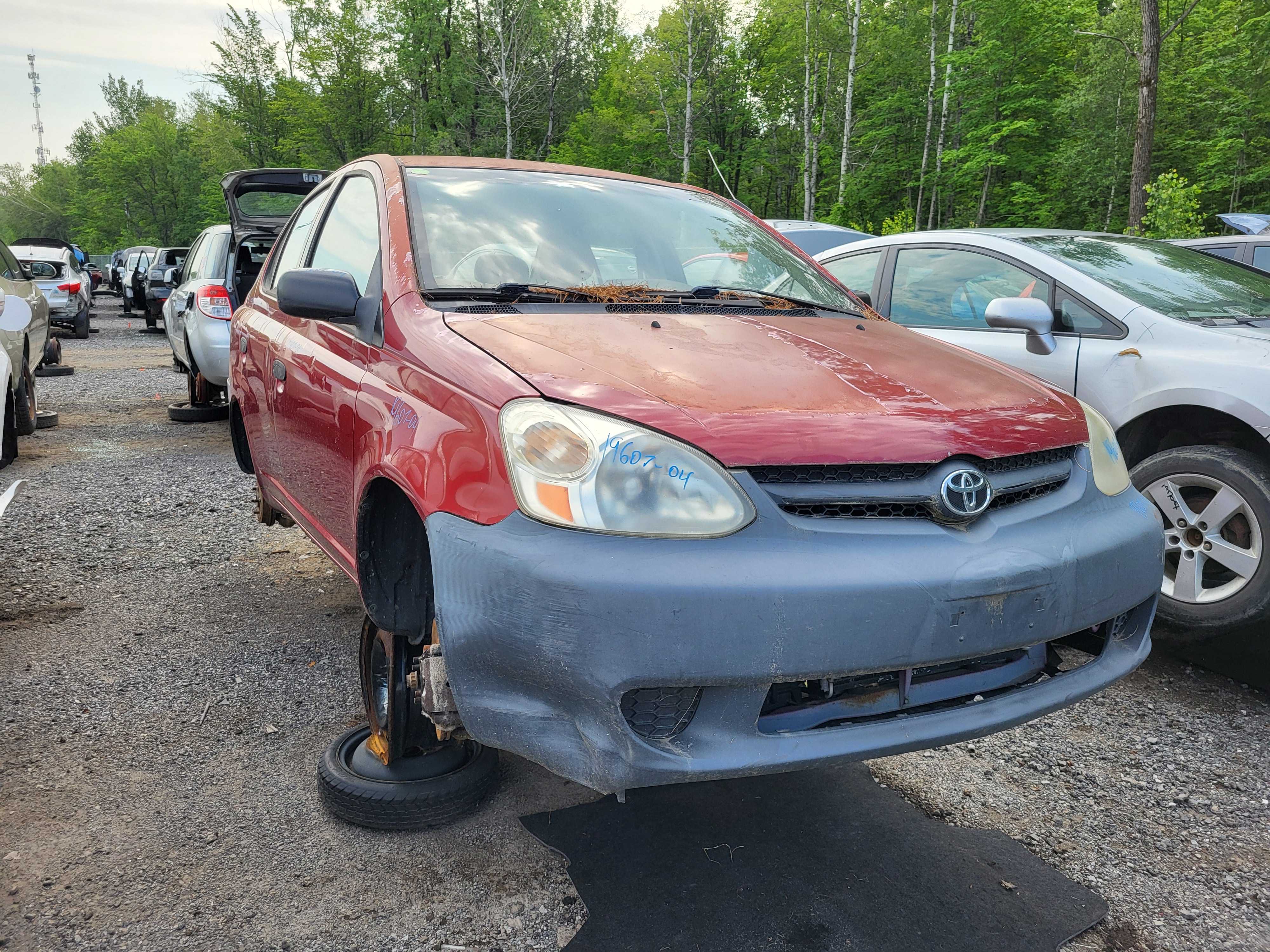 TOYOTA ECHO 2004