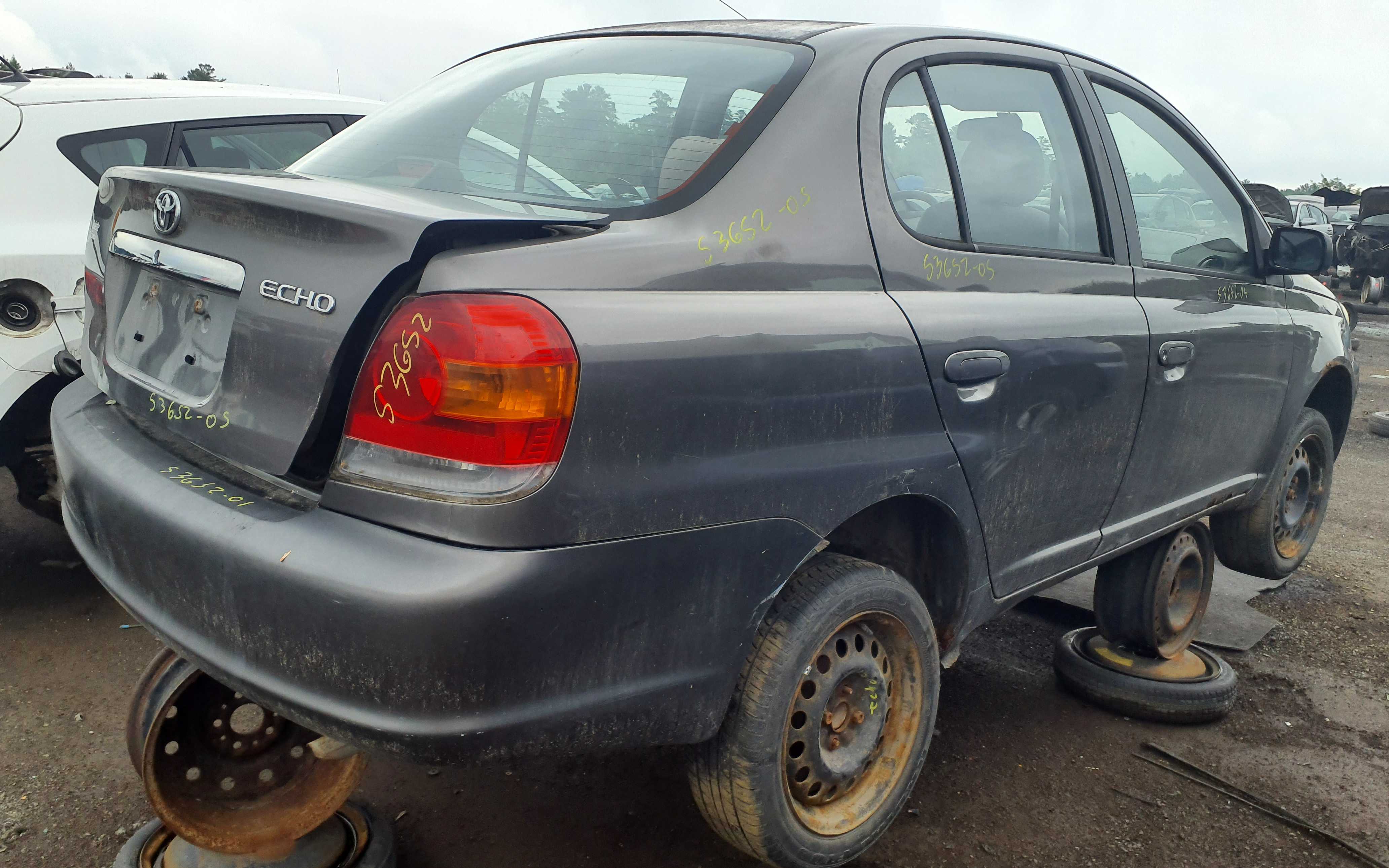 TOYOTA ECHO 2005