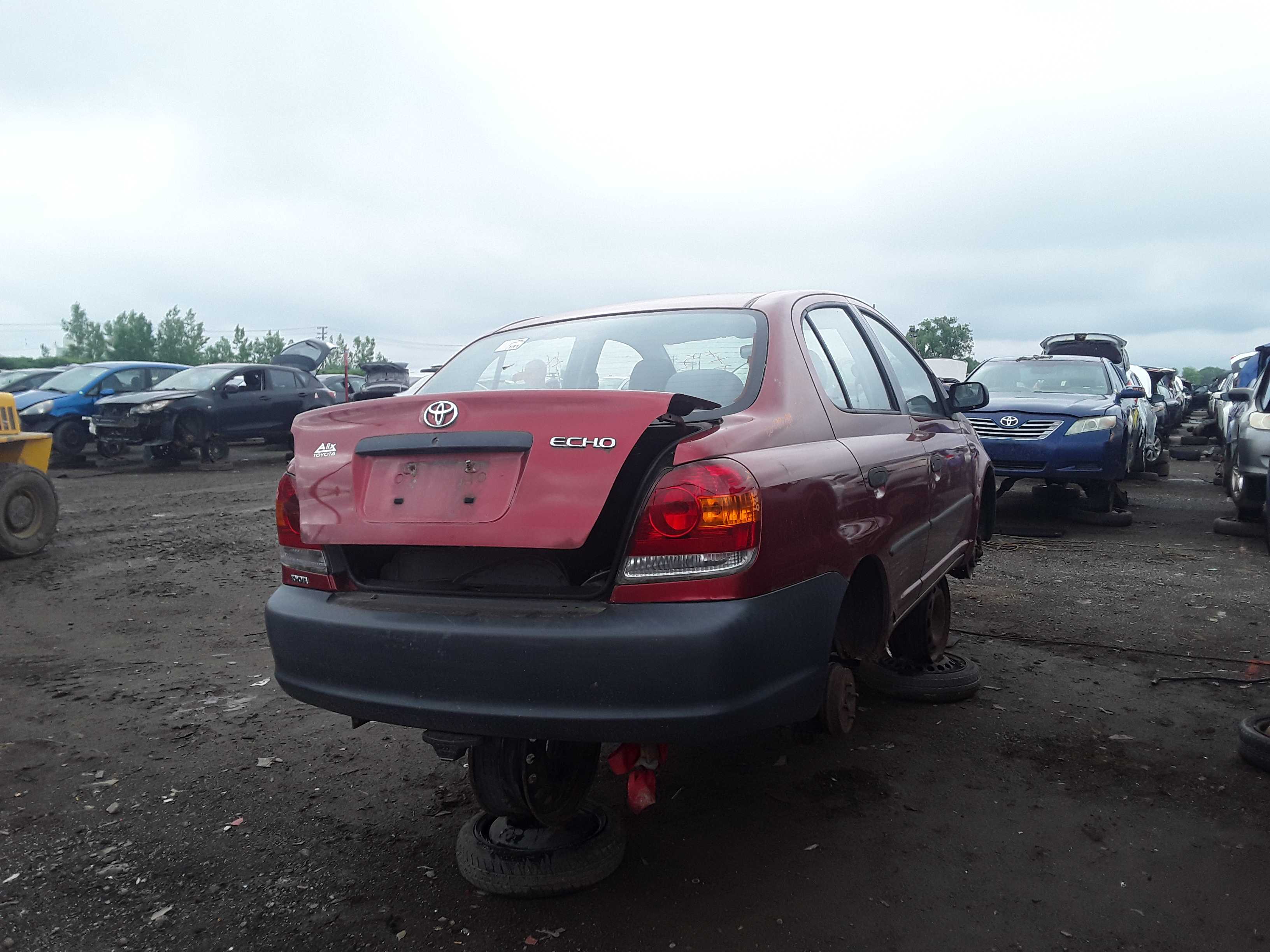 TOYOTA ECHO 2005