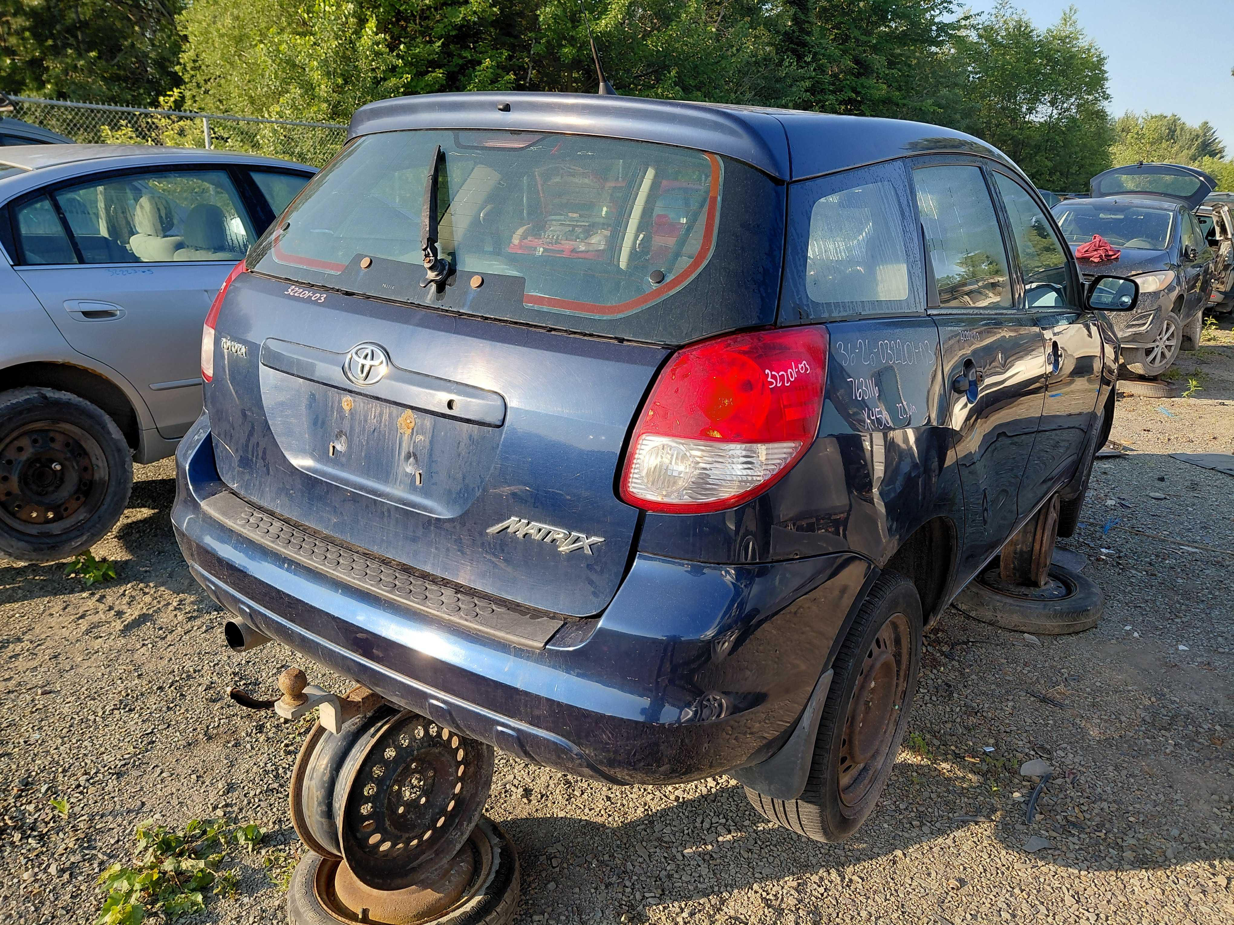 TOYOTA MATRIX 2003