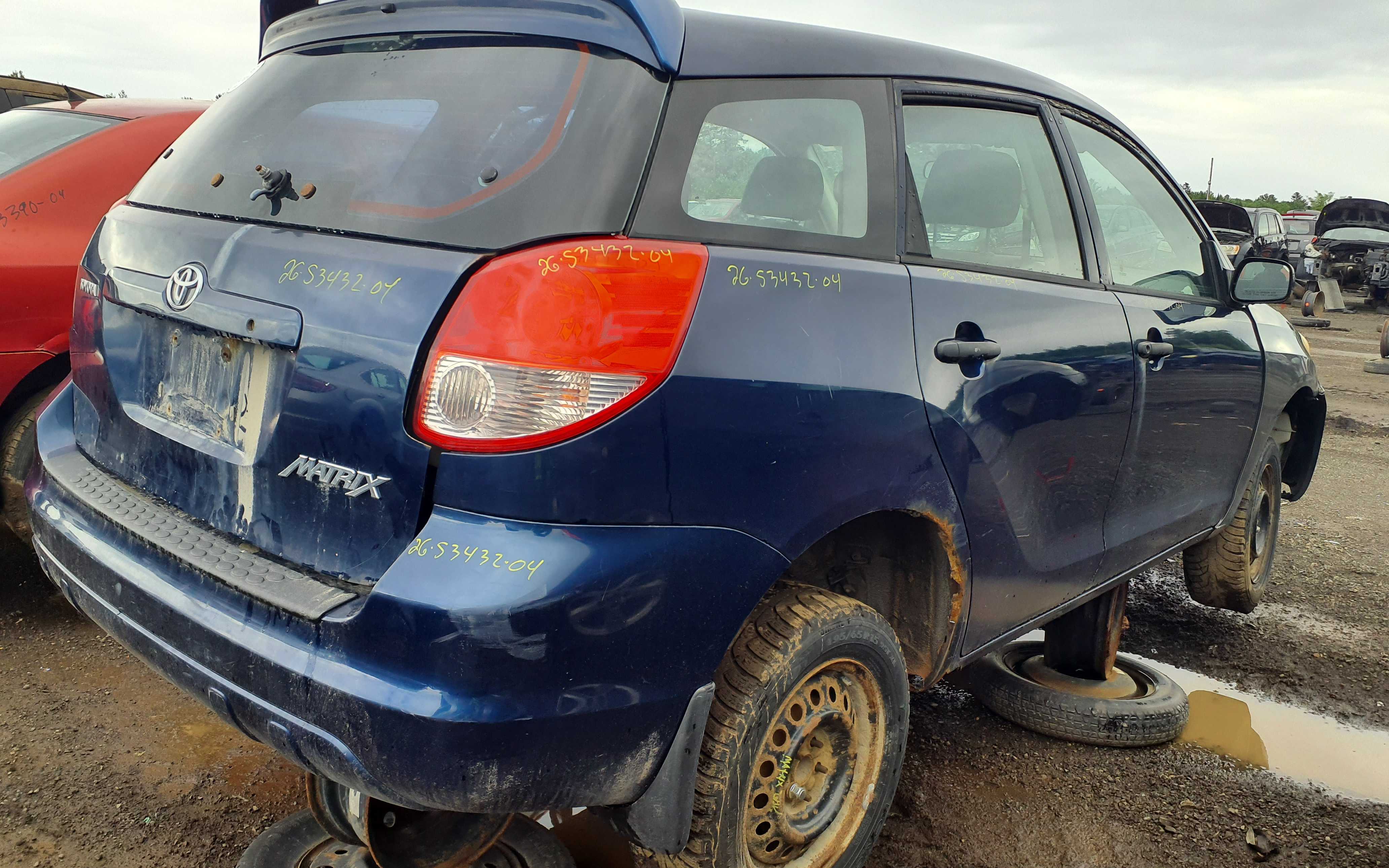 TOYOTA MATRIX 2004