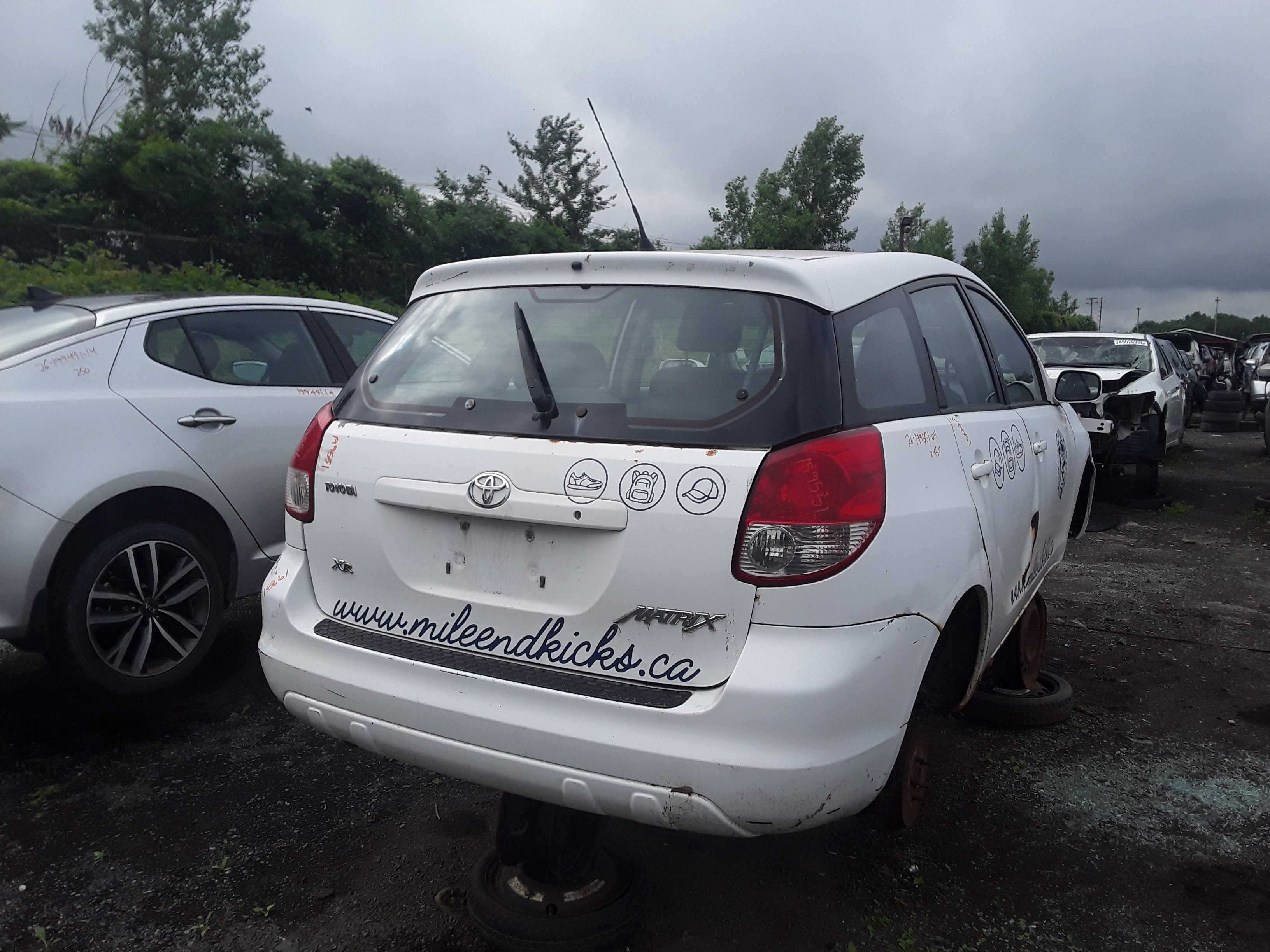 TOYOTA MATRIX 2004